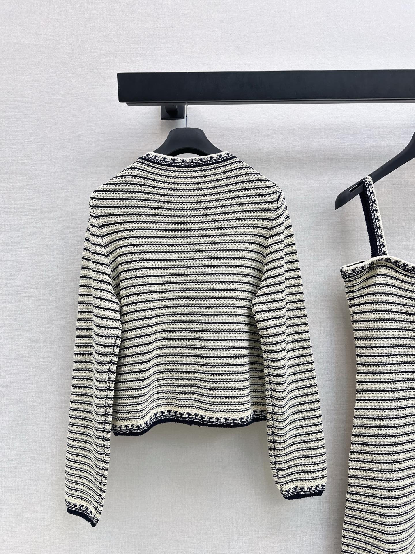 CD NEW striped cardigan