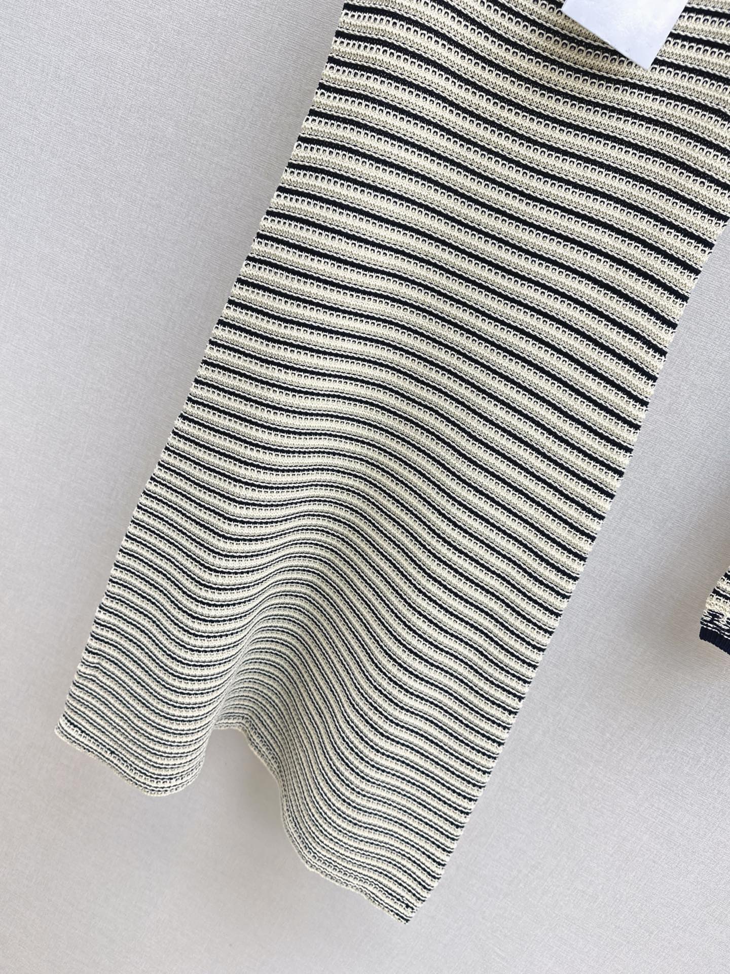 CD NEW striped cardigan