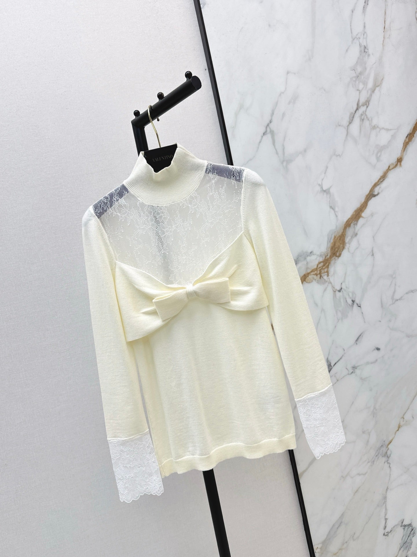 Va1en NEW Lace base layer