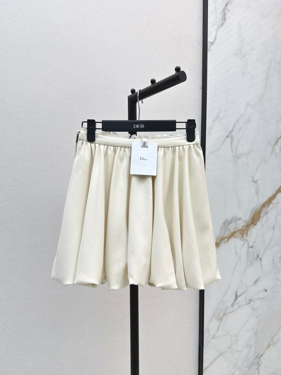 CD NEW  pleated skirt