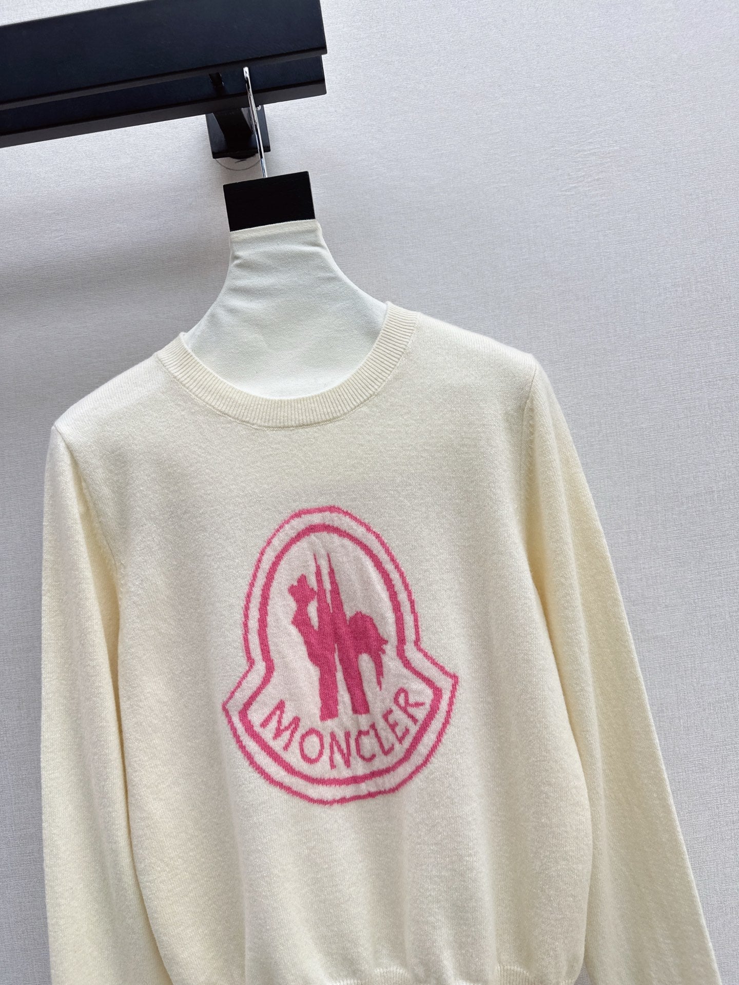 Monc NEW wool sweater