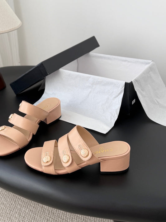Chan 26ss sandals