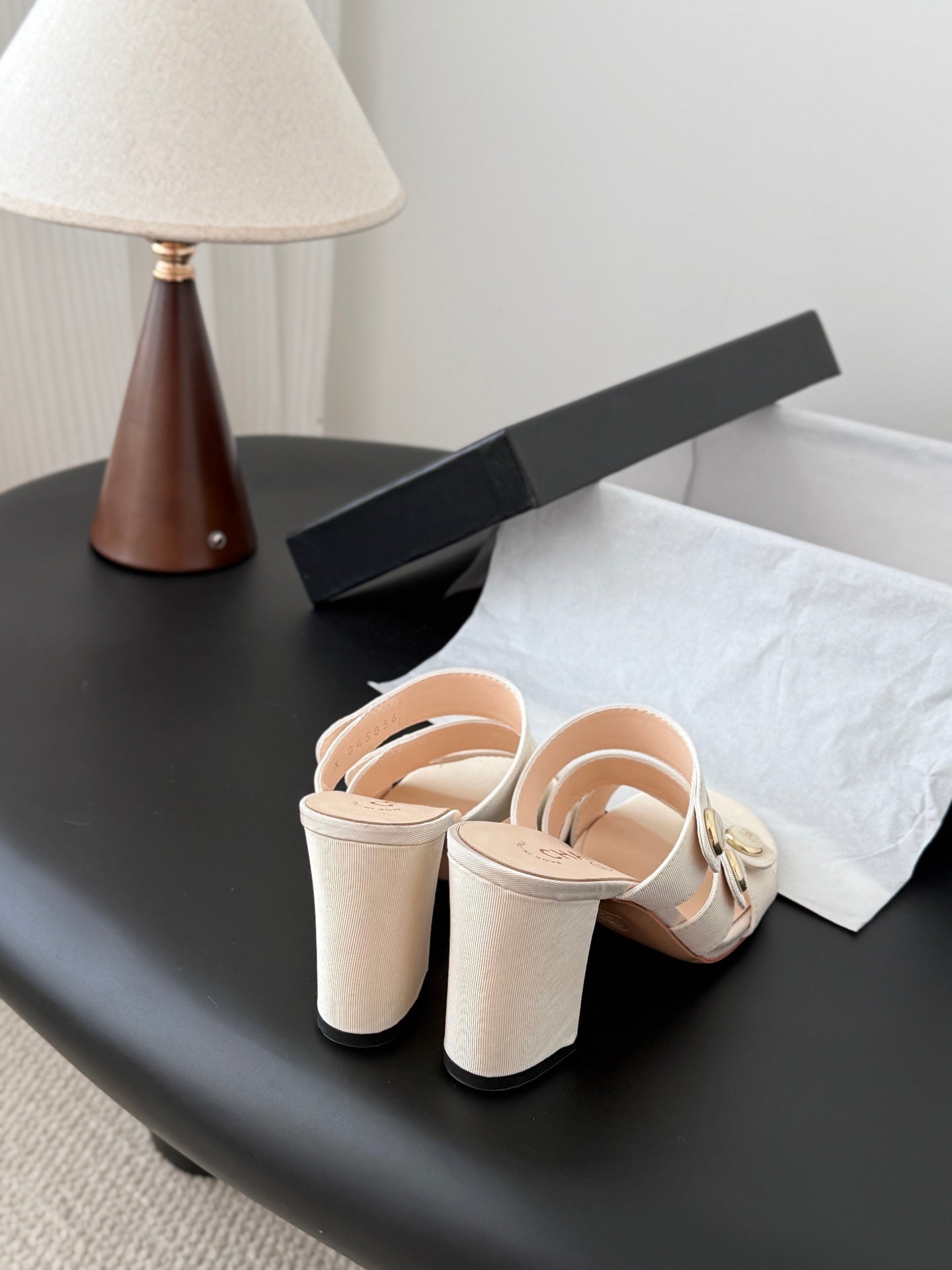 Chan 26ss high*heel sandals