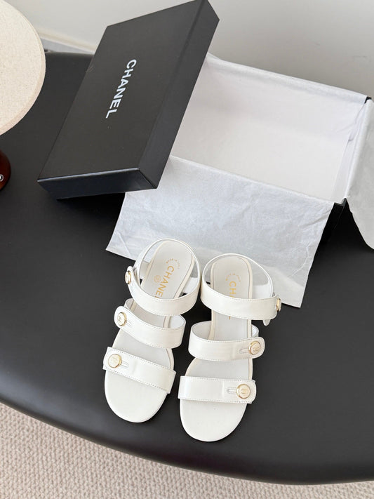 Chan 26ss sandals