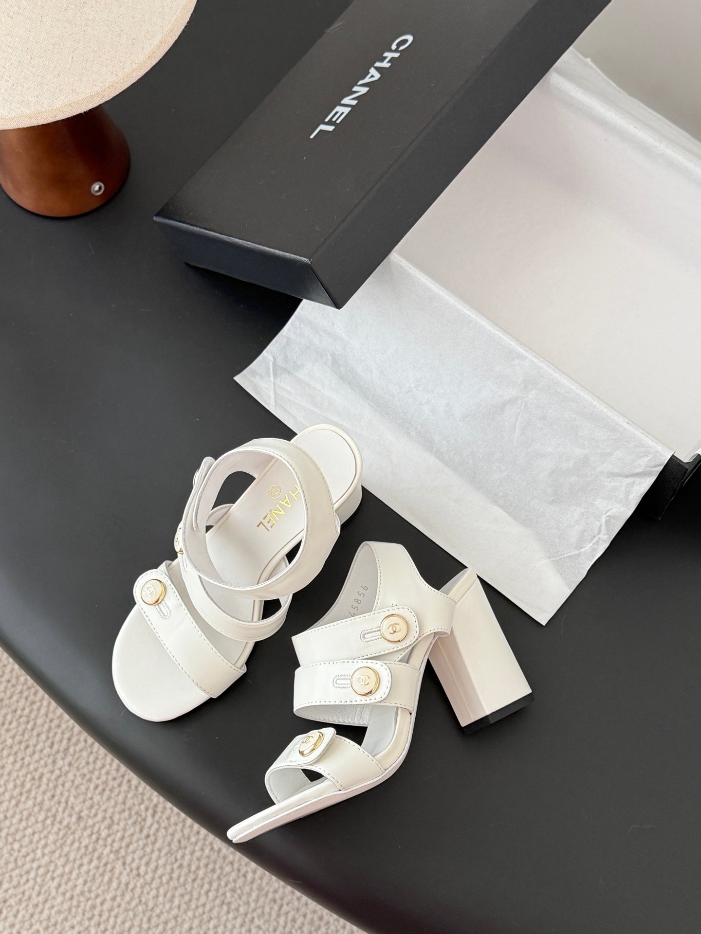 Chan 26ss high*heel sandals