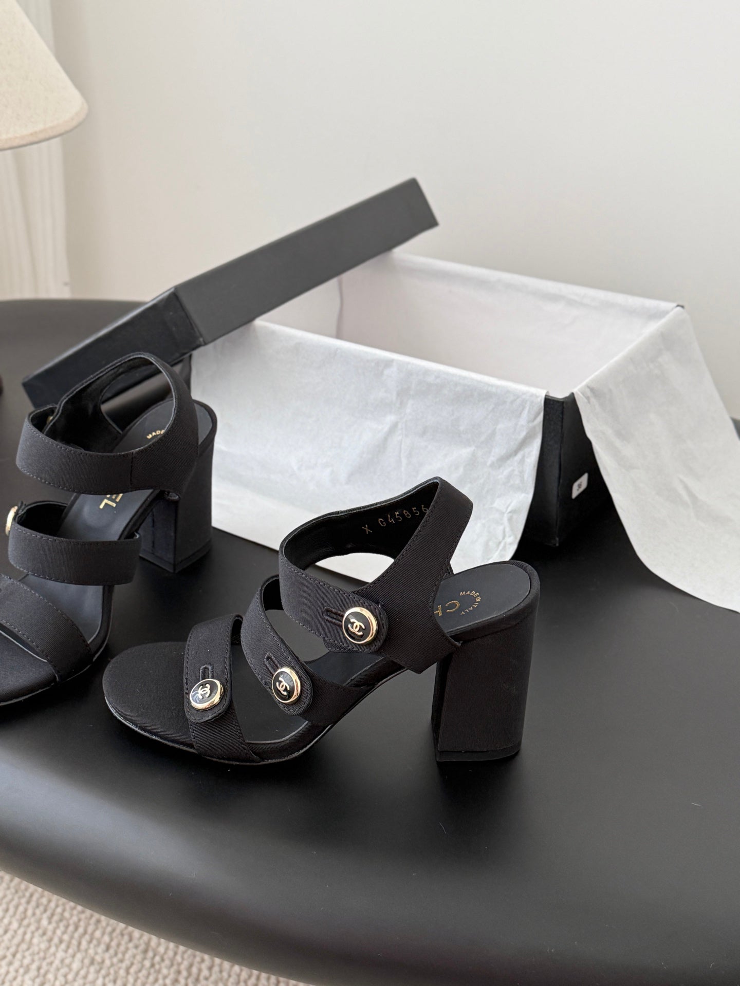 Chan high*heeled sandals