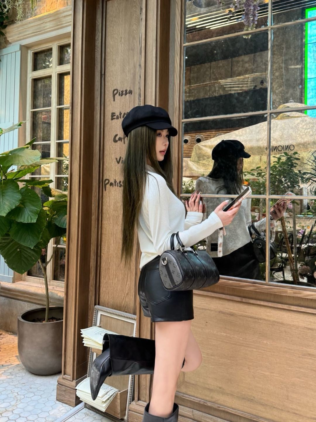 Louis NEW bottoming shirt