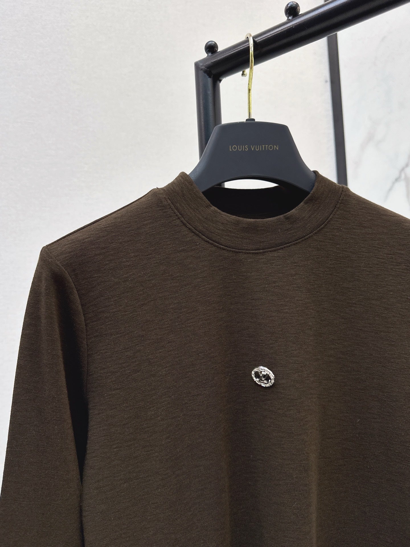 Louis NEW bottoming shirt