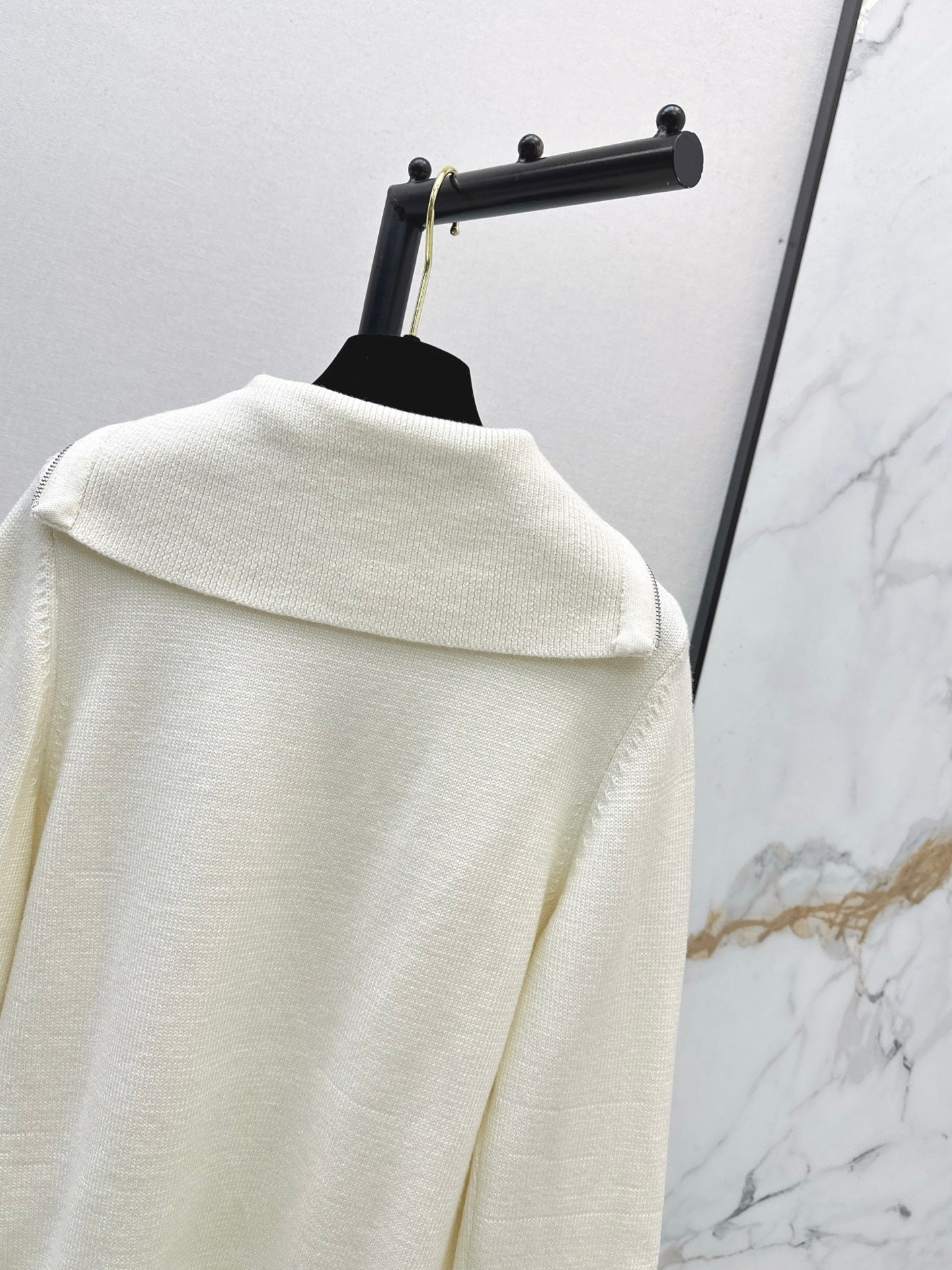 Chan NEW zip knitted sweater