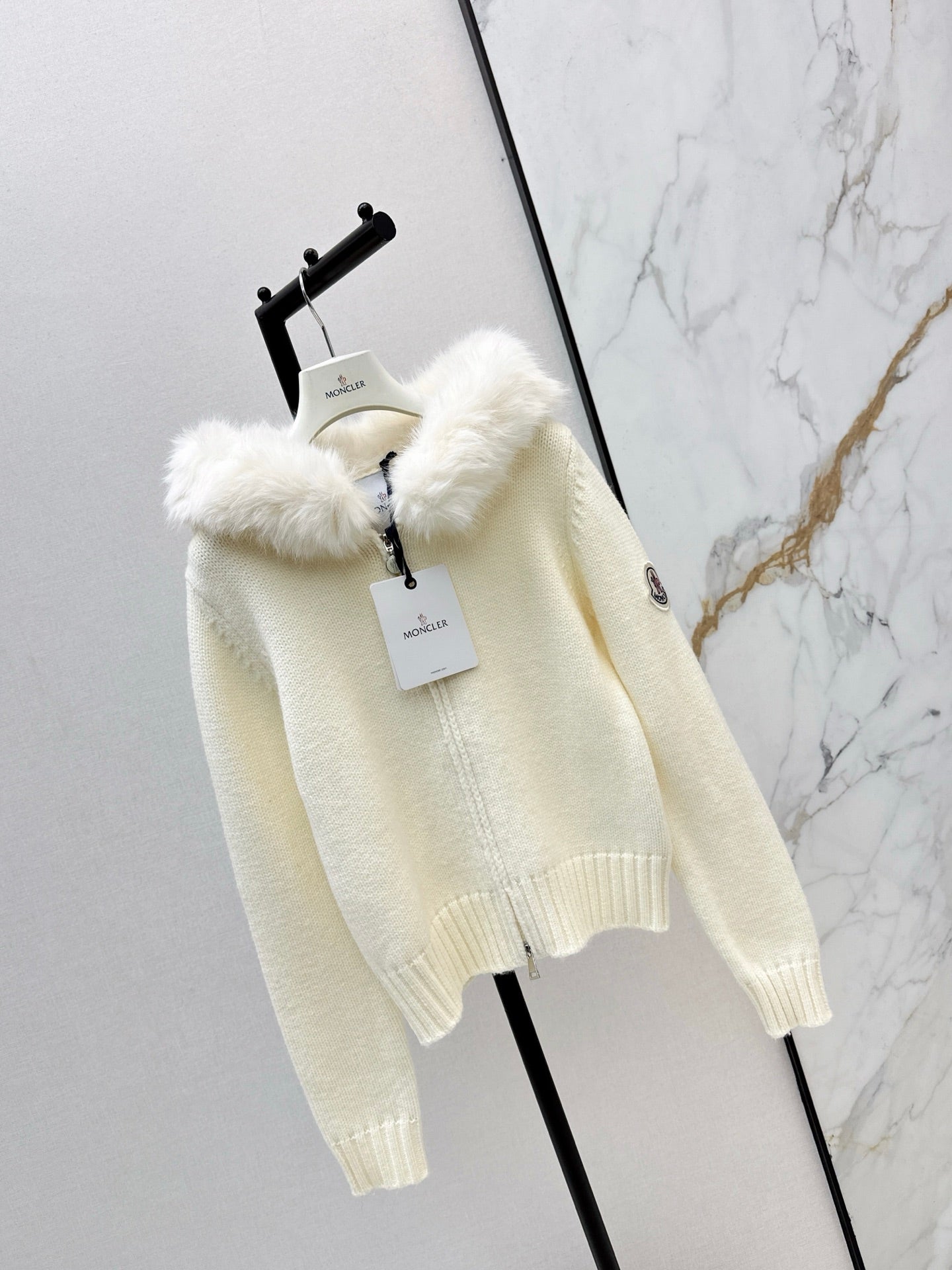 Monc NEW Detachable hooded knit jacket