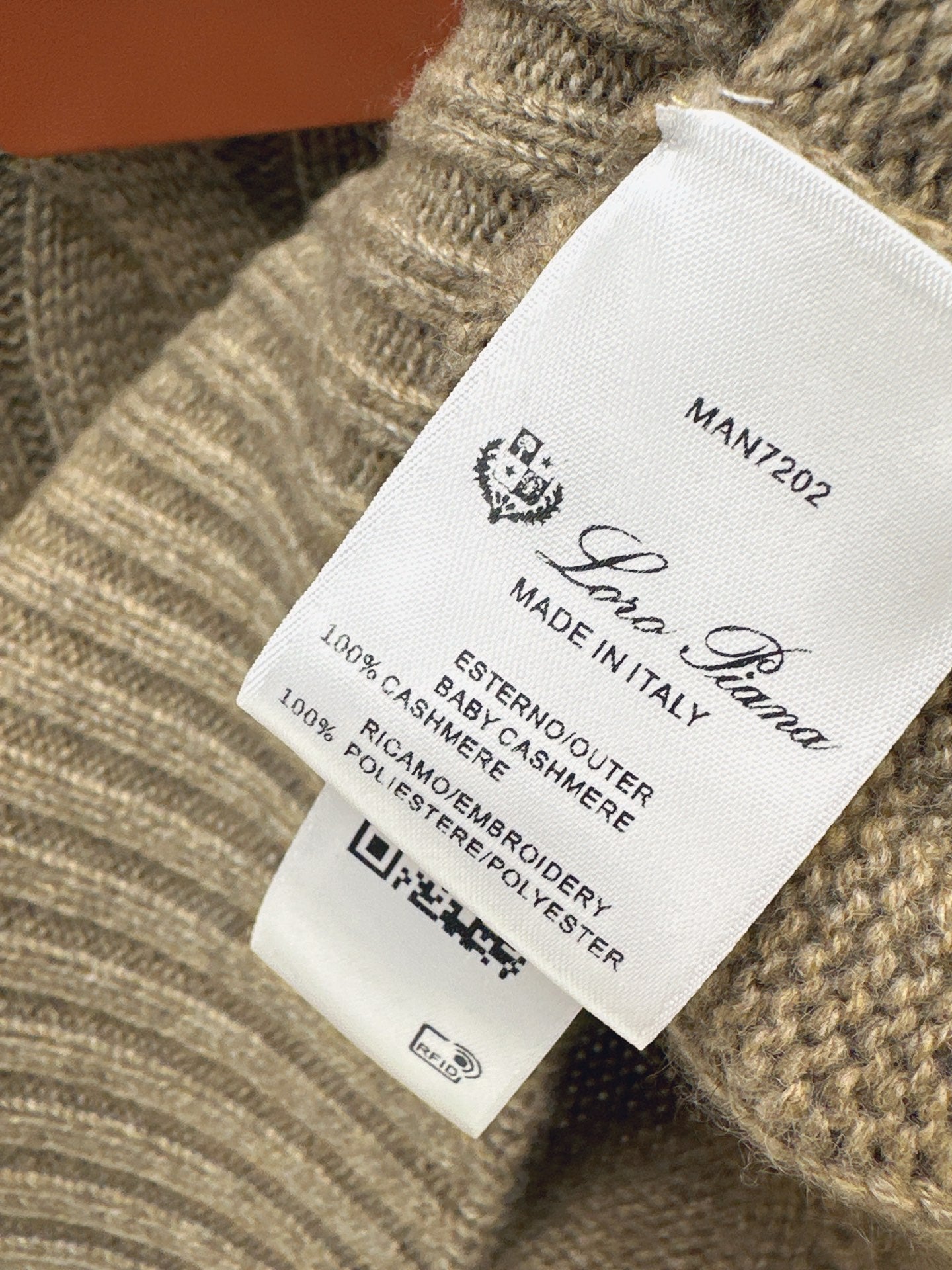 Loro NEW cashmere suit