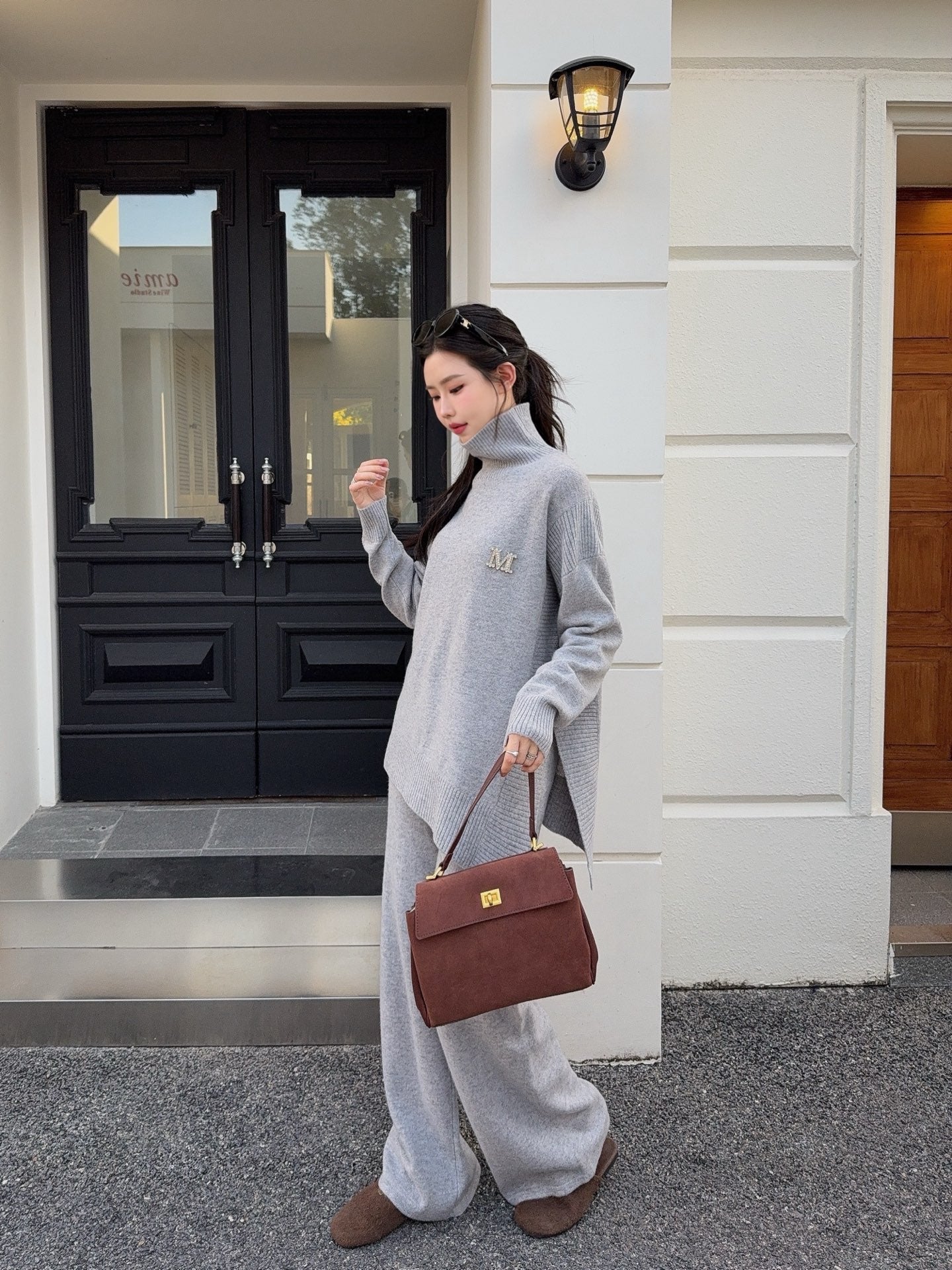 Max NEW knitted suit