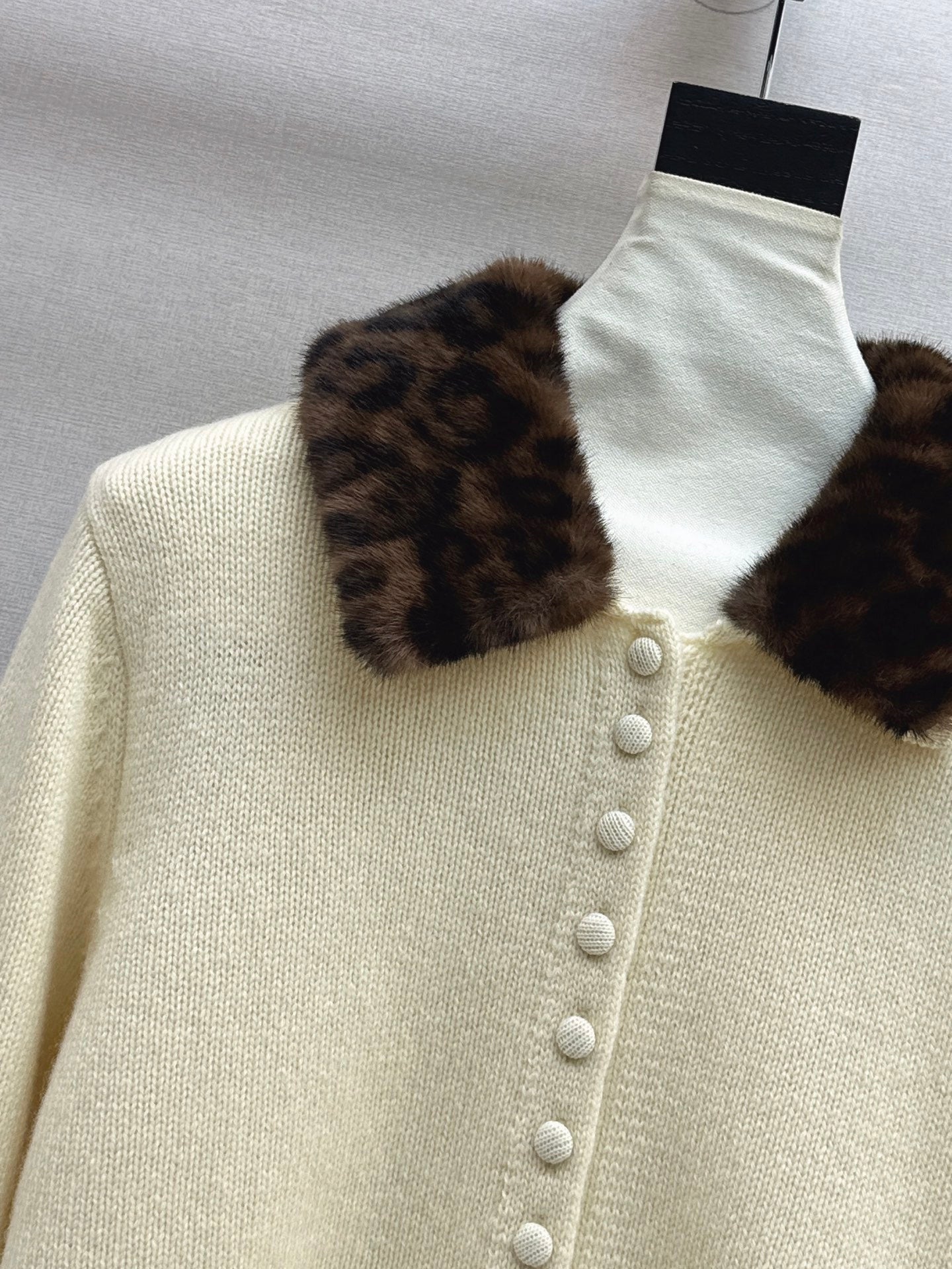 Miu NEW wool cardigan