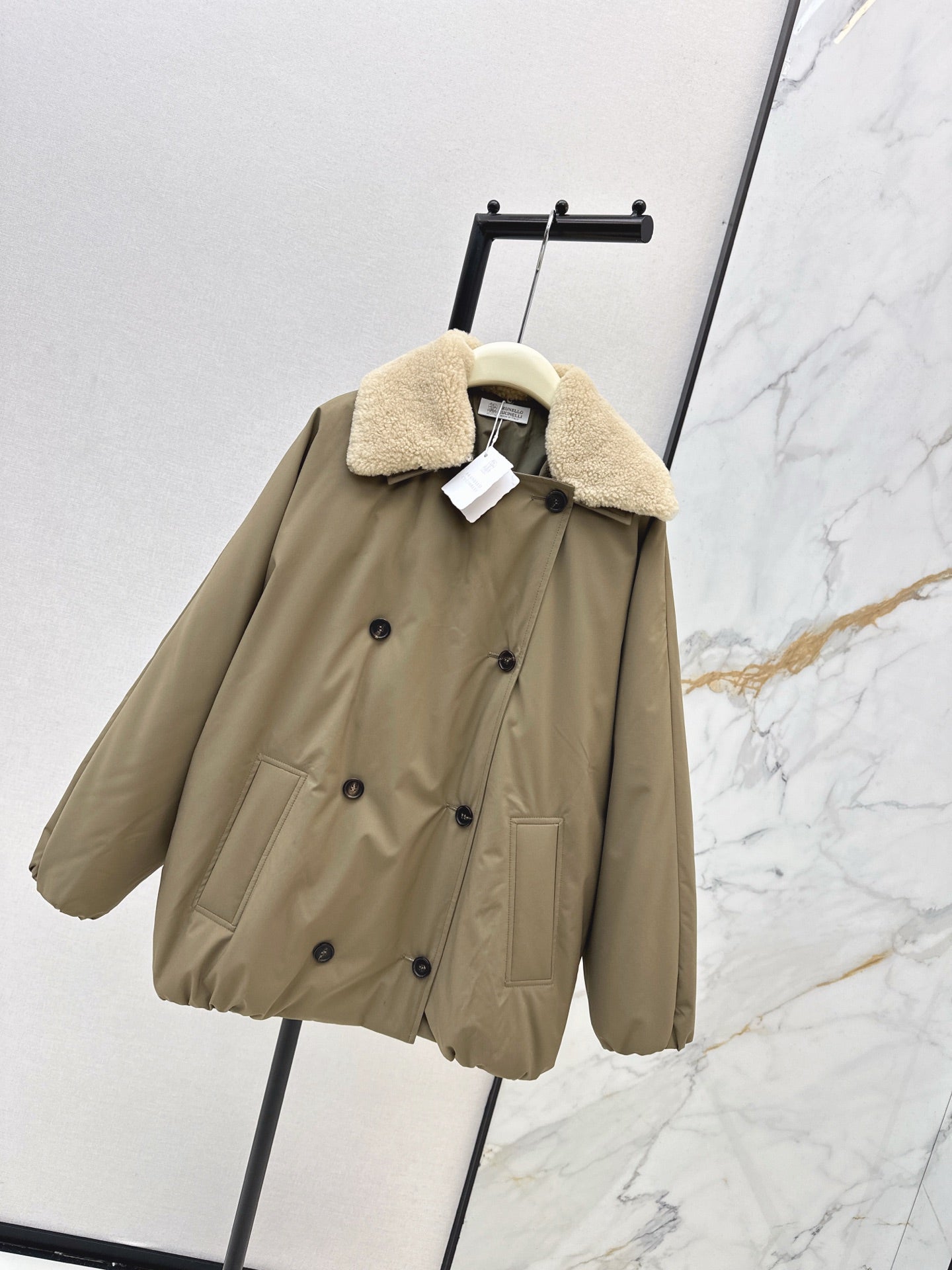 Brun NEW down jacket