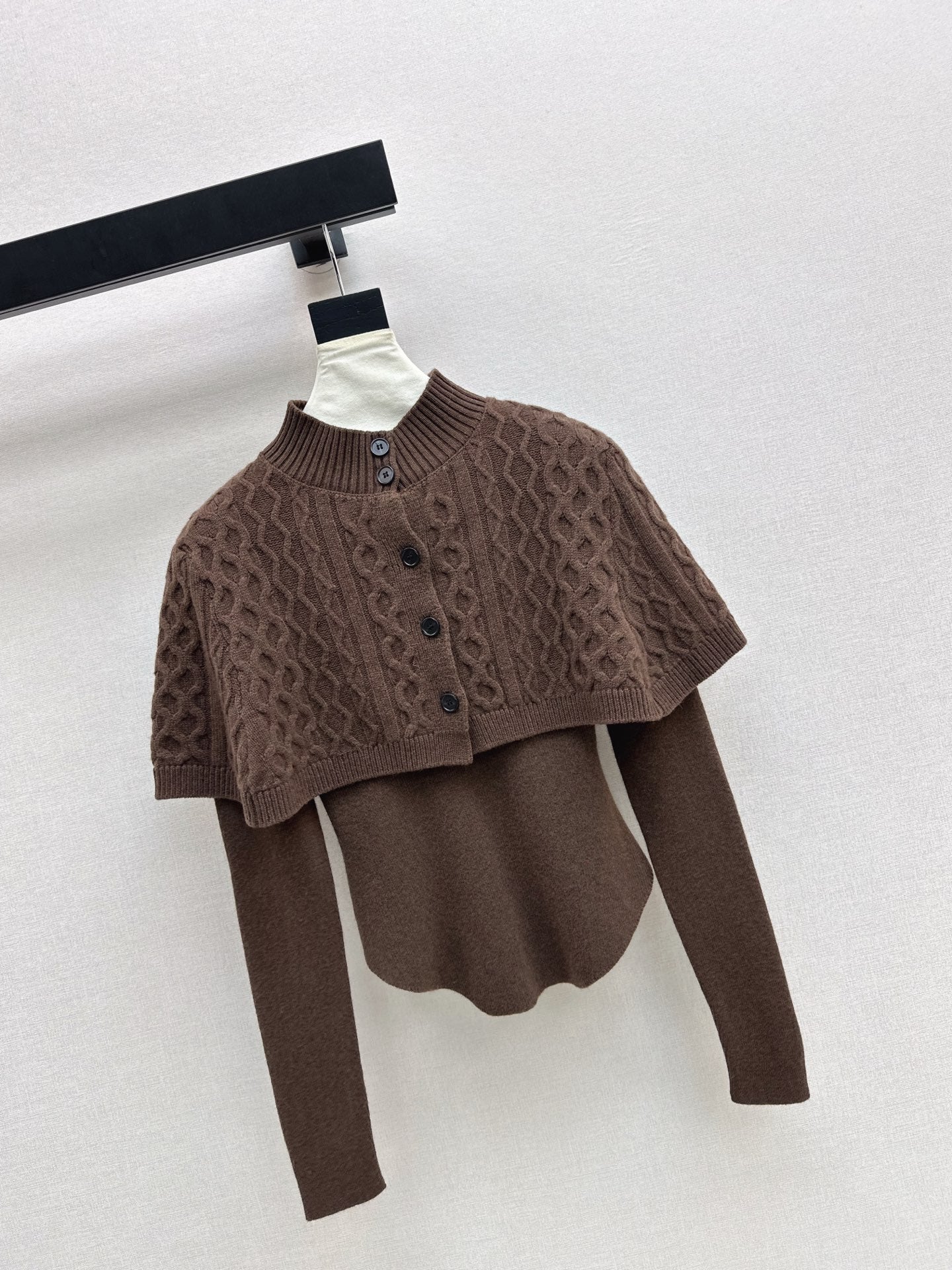 Chan NEW Knitted cape sweater set