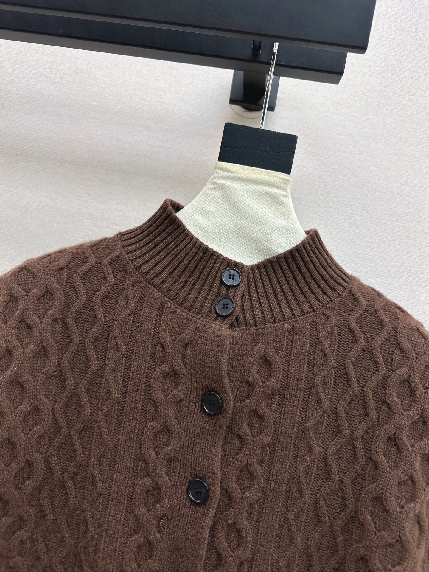 Chan NEW Knitted cape sweater set