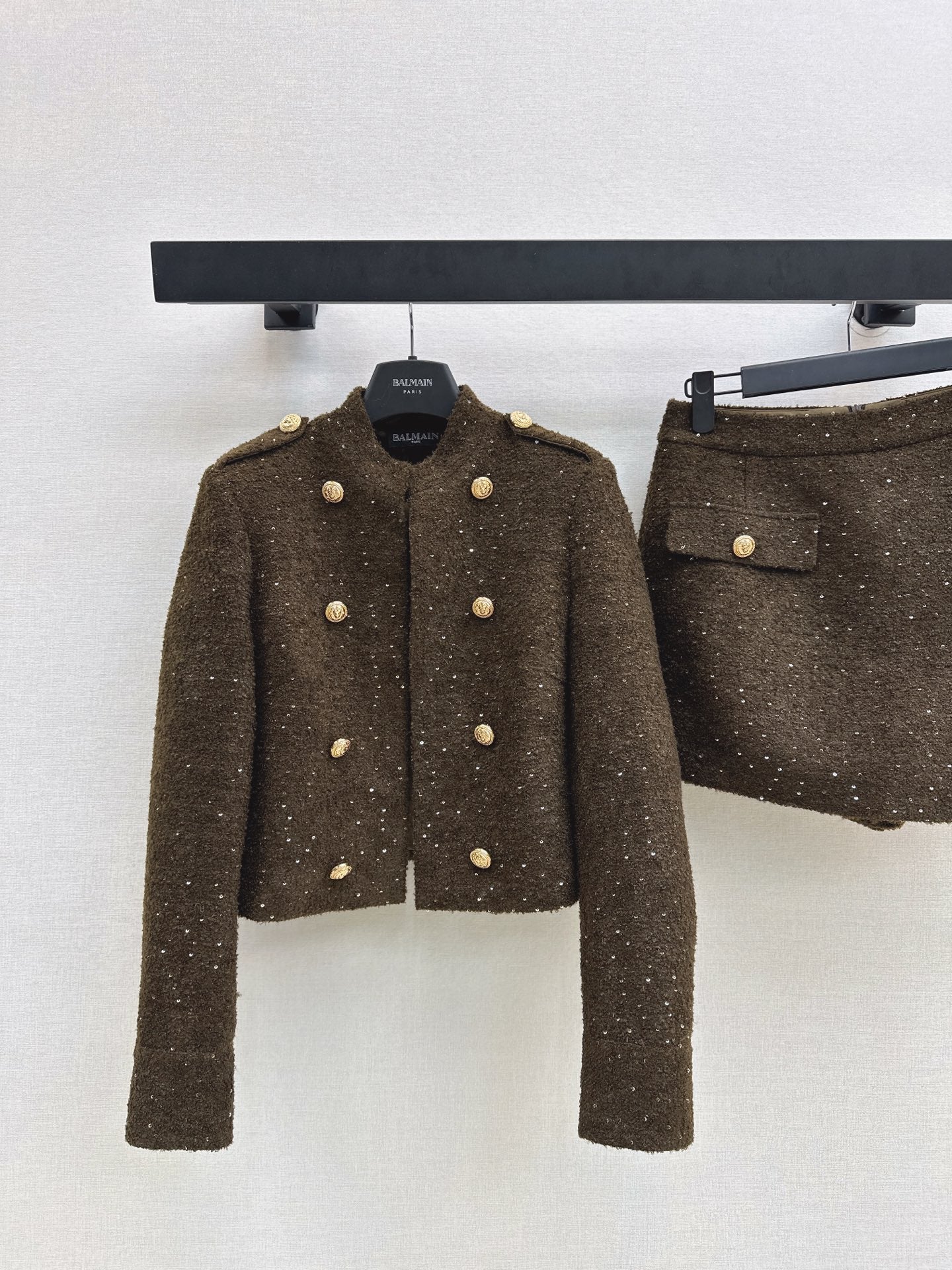 Ba1 NEW button jacket divided skirts set