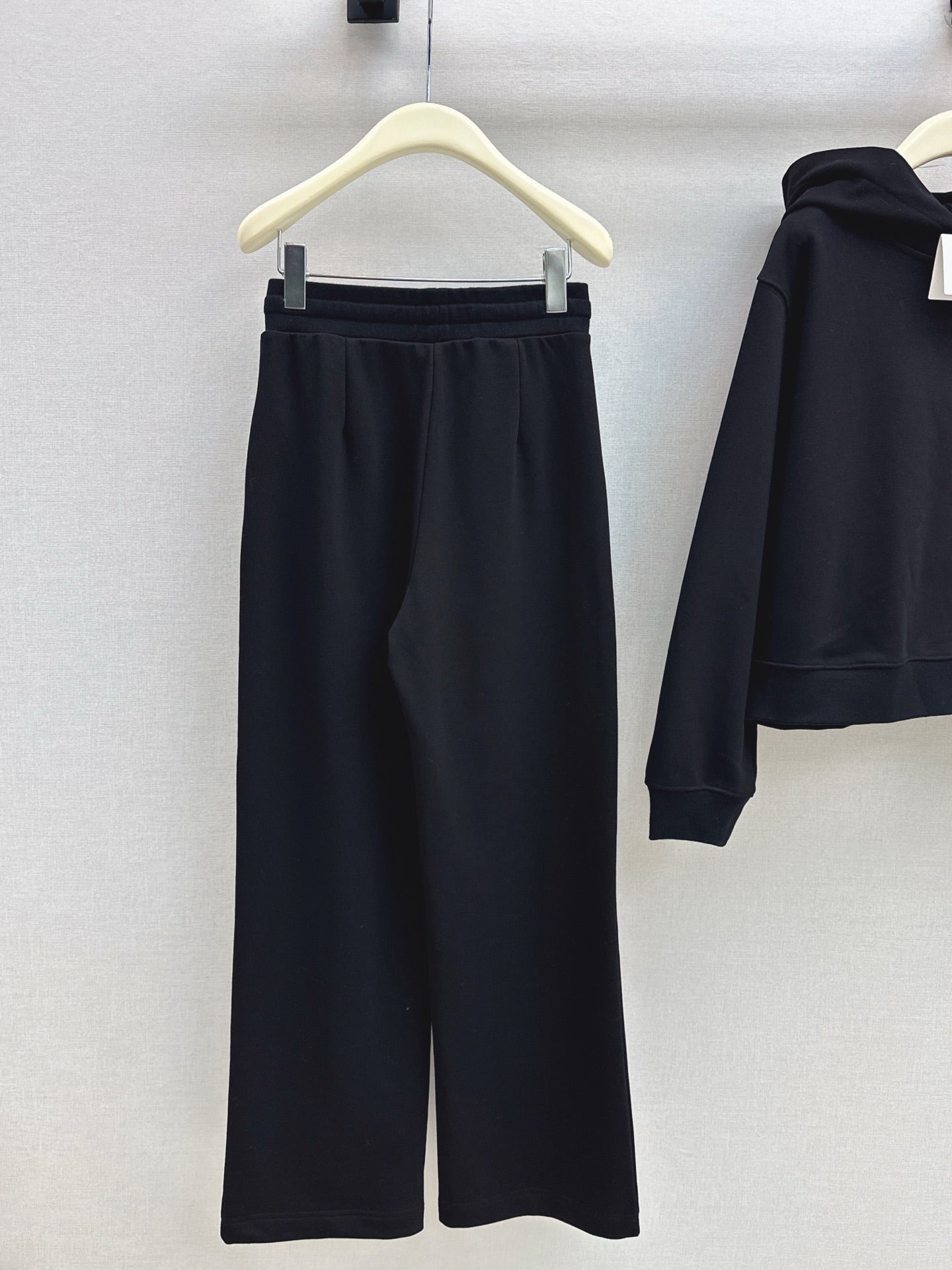 Herm NEW Hoodie casual pants suit
