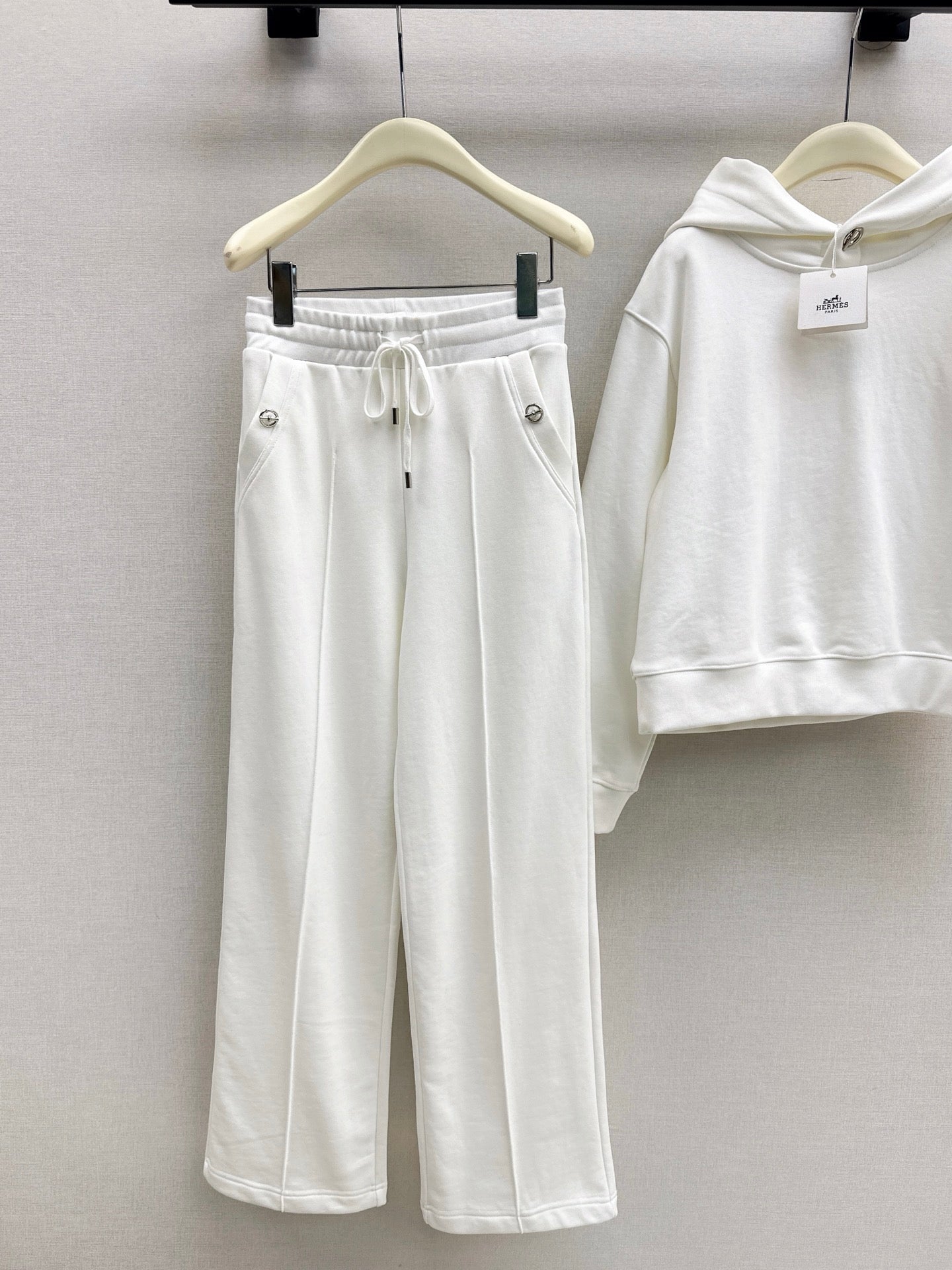 Herm NEW Hoodie casual pants suit