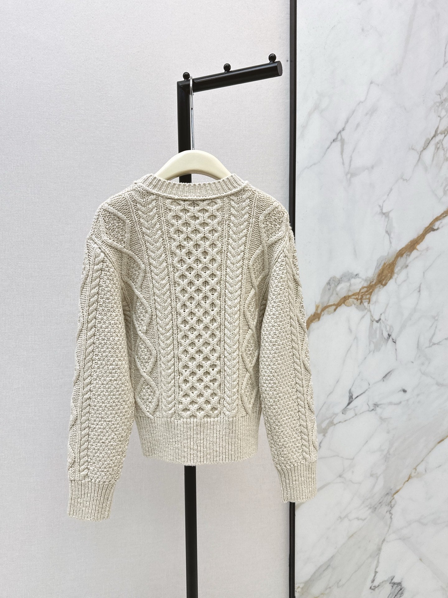 Loro NEW Cashmere knit sweater