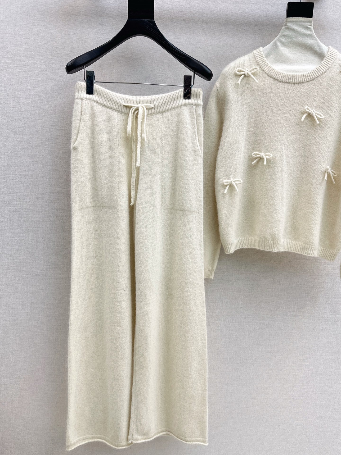 Miu NEW knitted suit