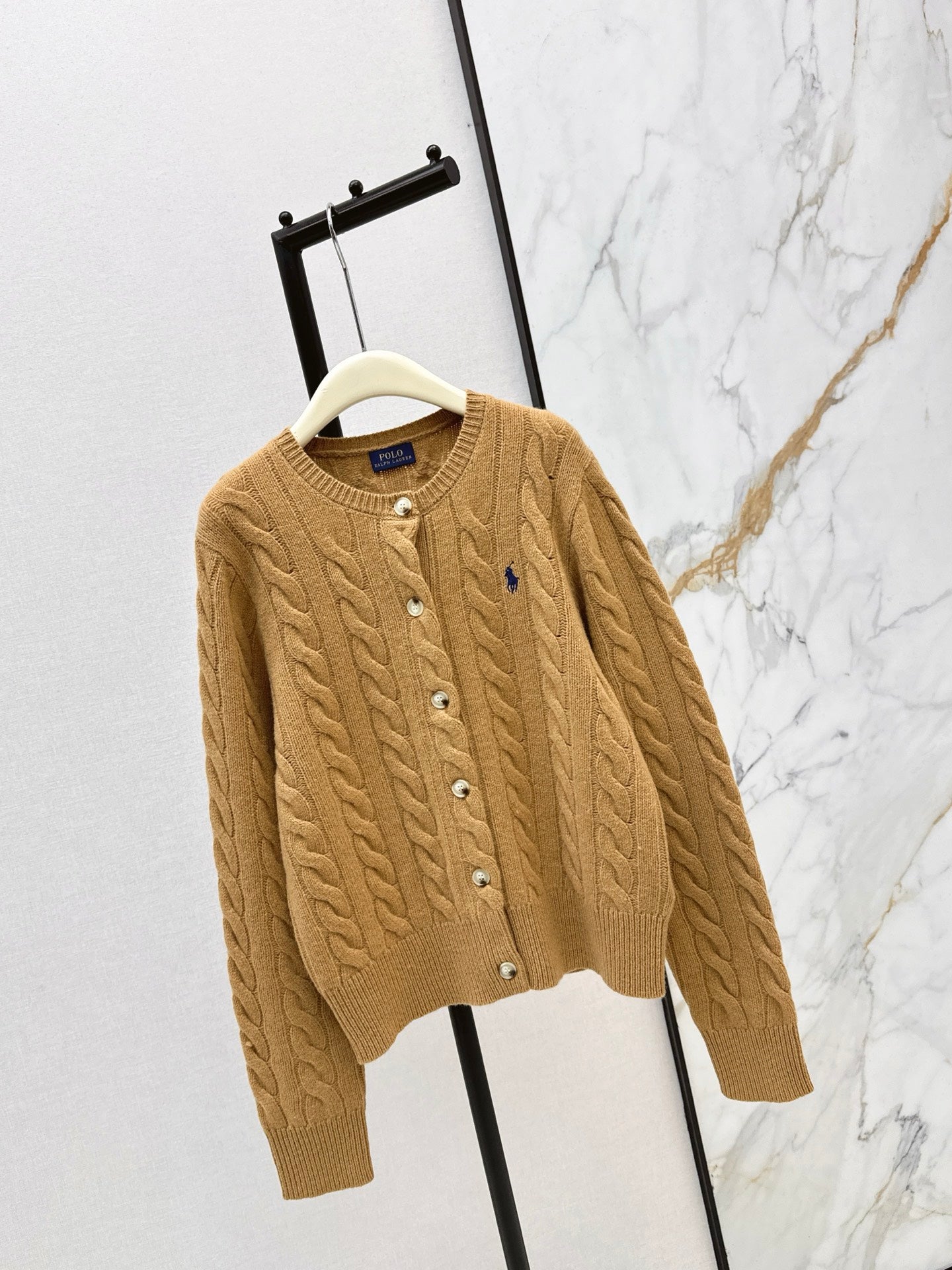 Ra1 NEW cashmere cardigan