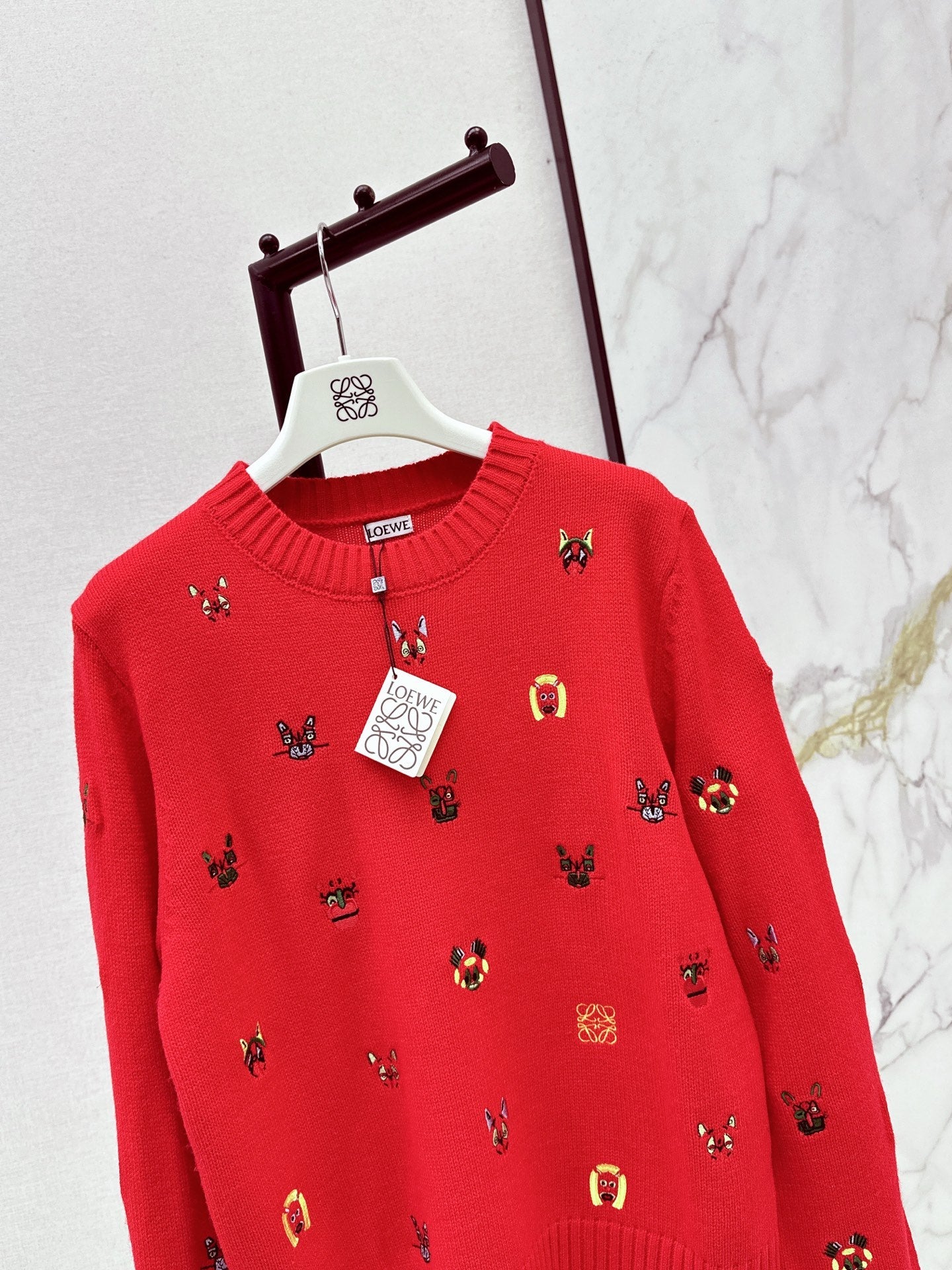 Loe NEW embroidered sweater