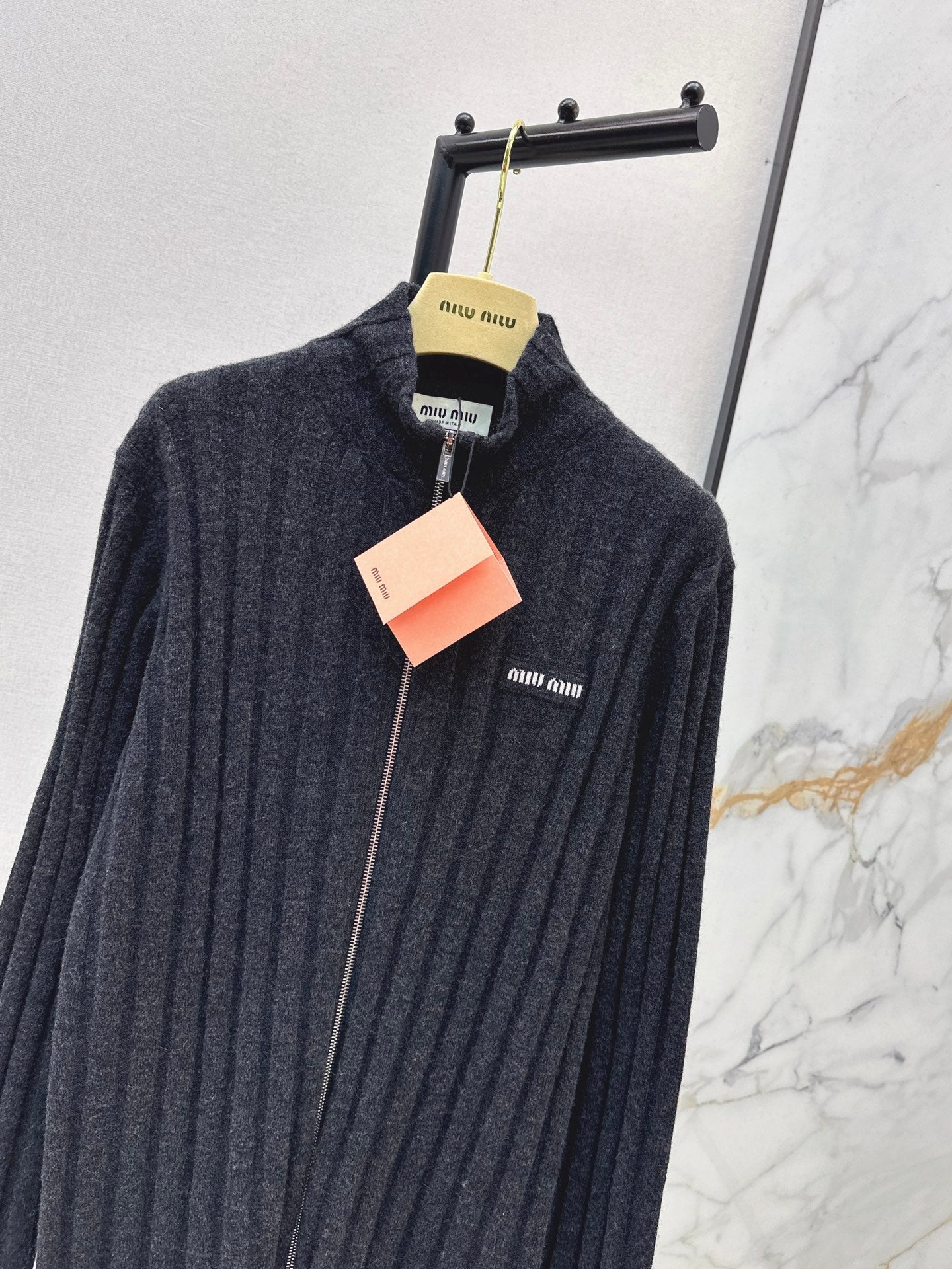 Miu NEW Zippered Ribbed Cashmere Cardigan