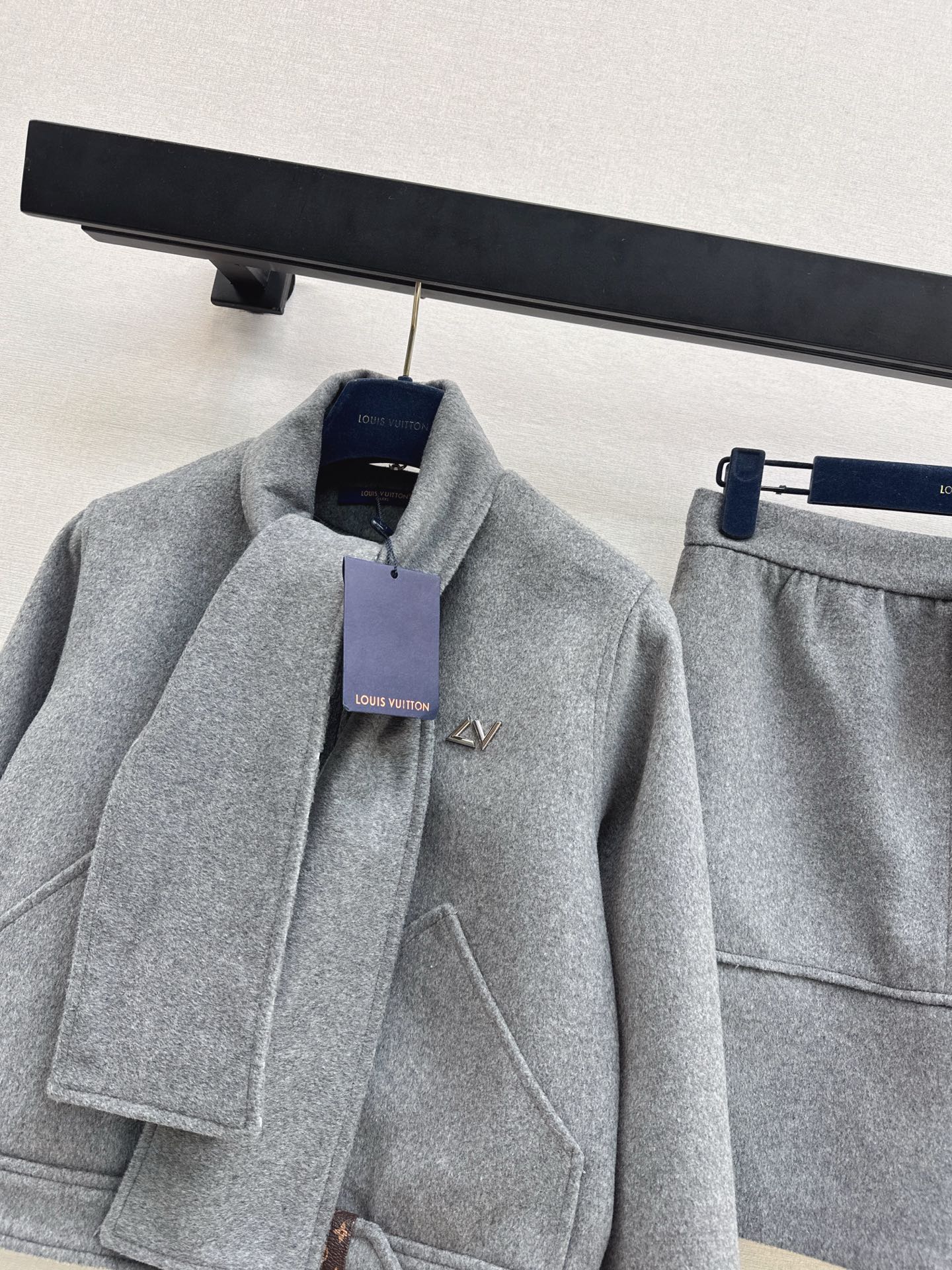 Louis NEW Woolen jacket  skirt set