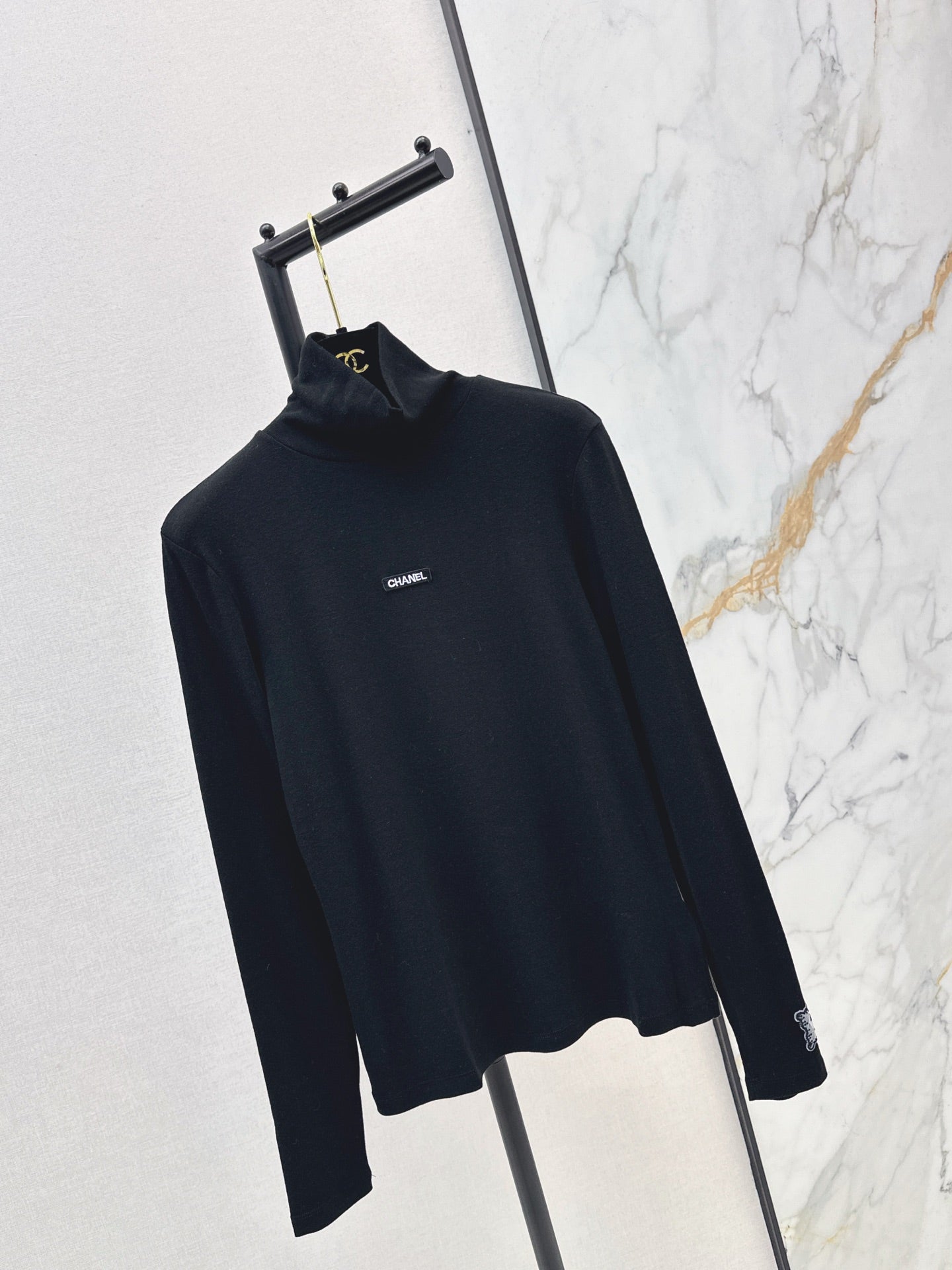 Chan NEW turtleneck base layer