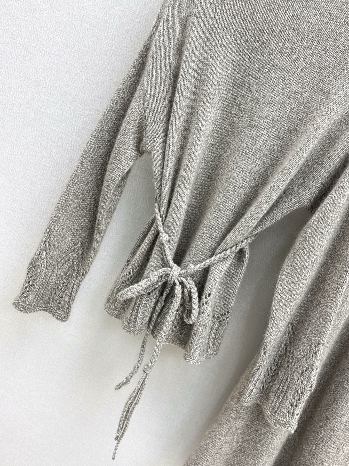 Brun NEW knitted suit