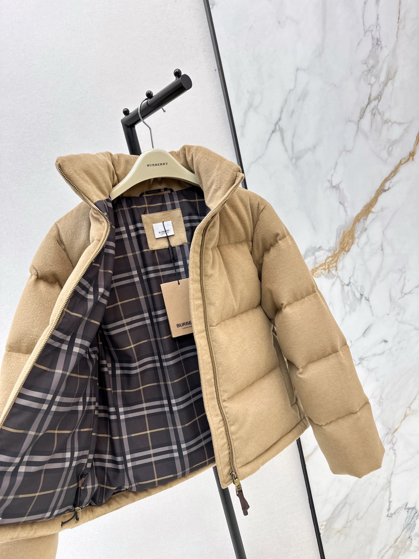 Brun NEW down jacket