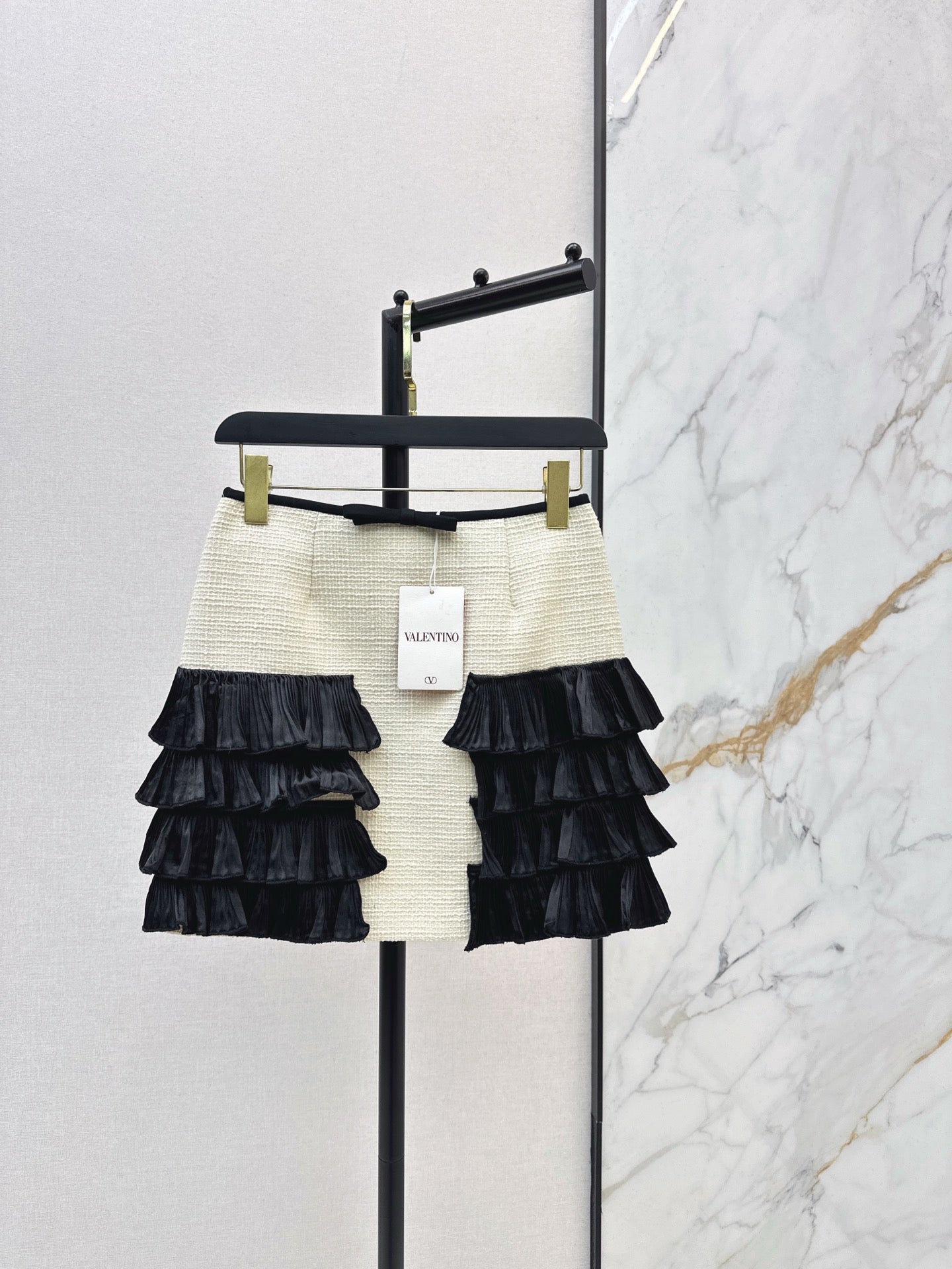 Valen NEW contrast skirts