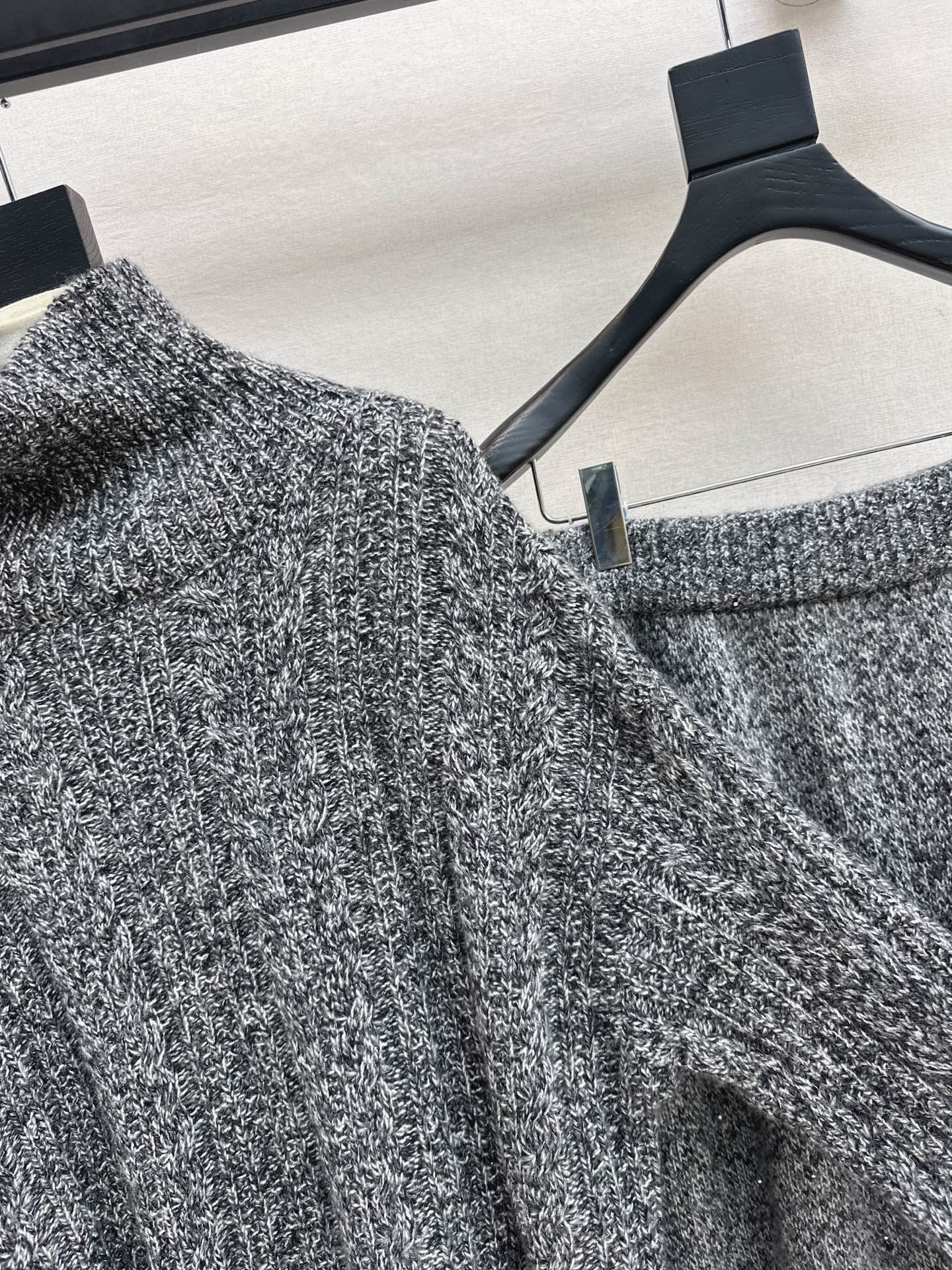 Brun NEW Knitted suit