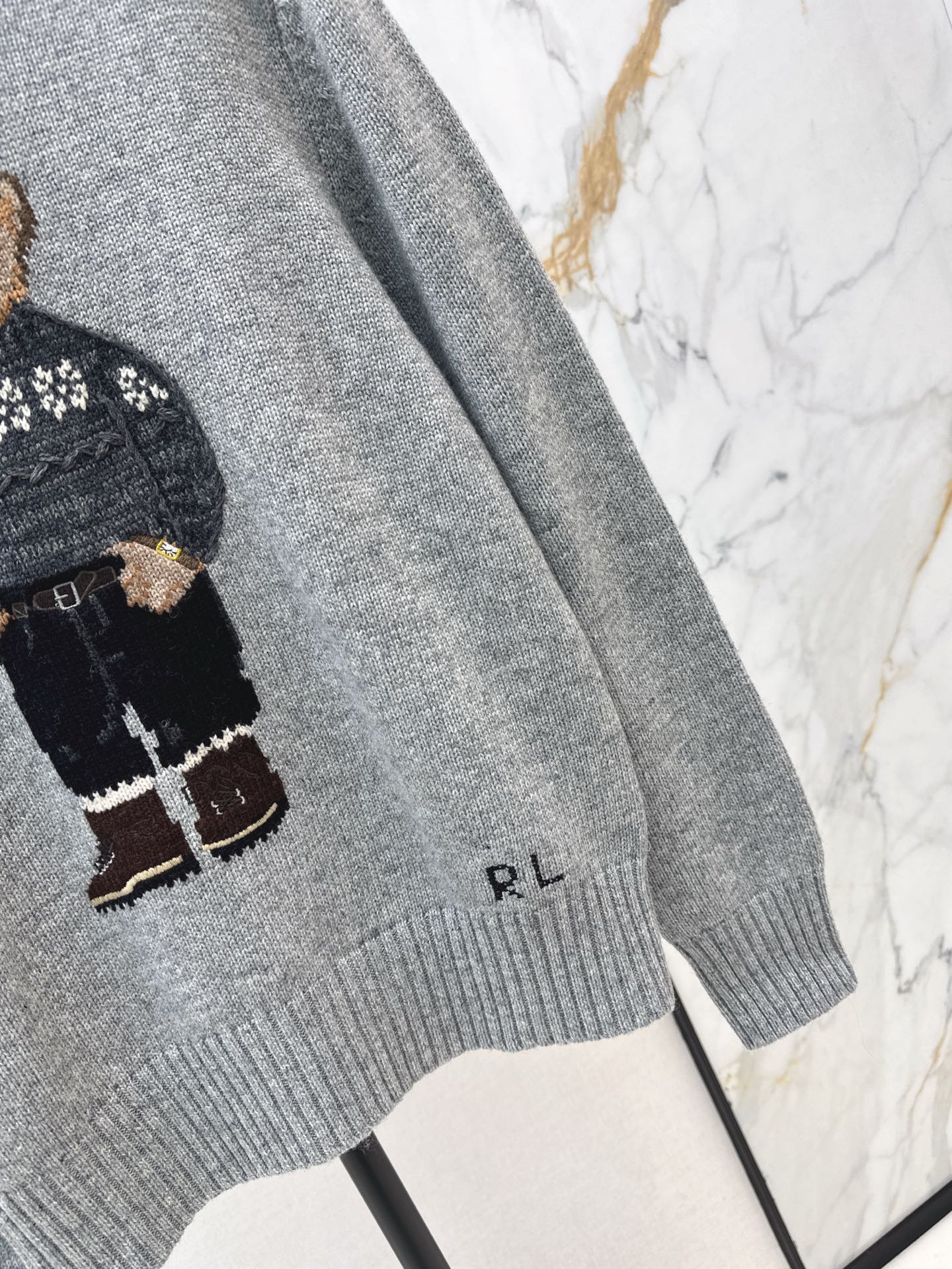 Ral NEW embroidered hooded sweater