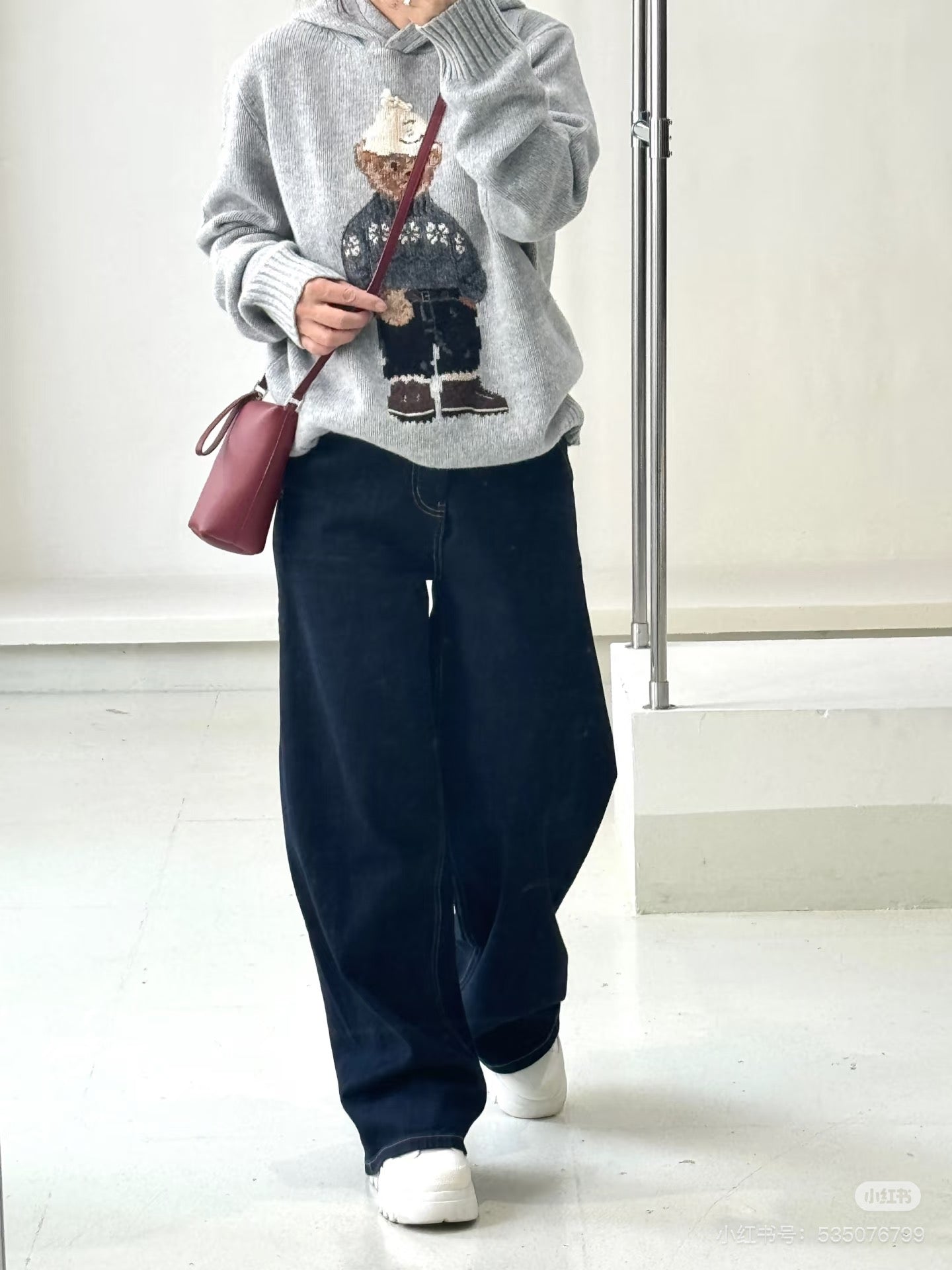 Ral NEW embroidered hooded sweater