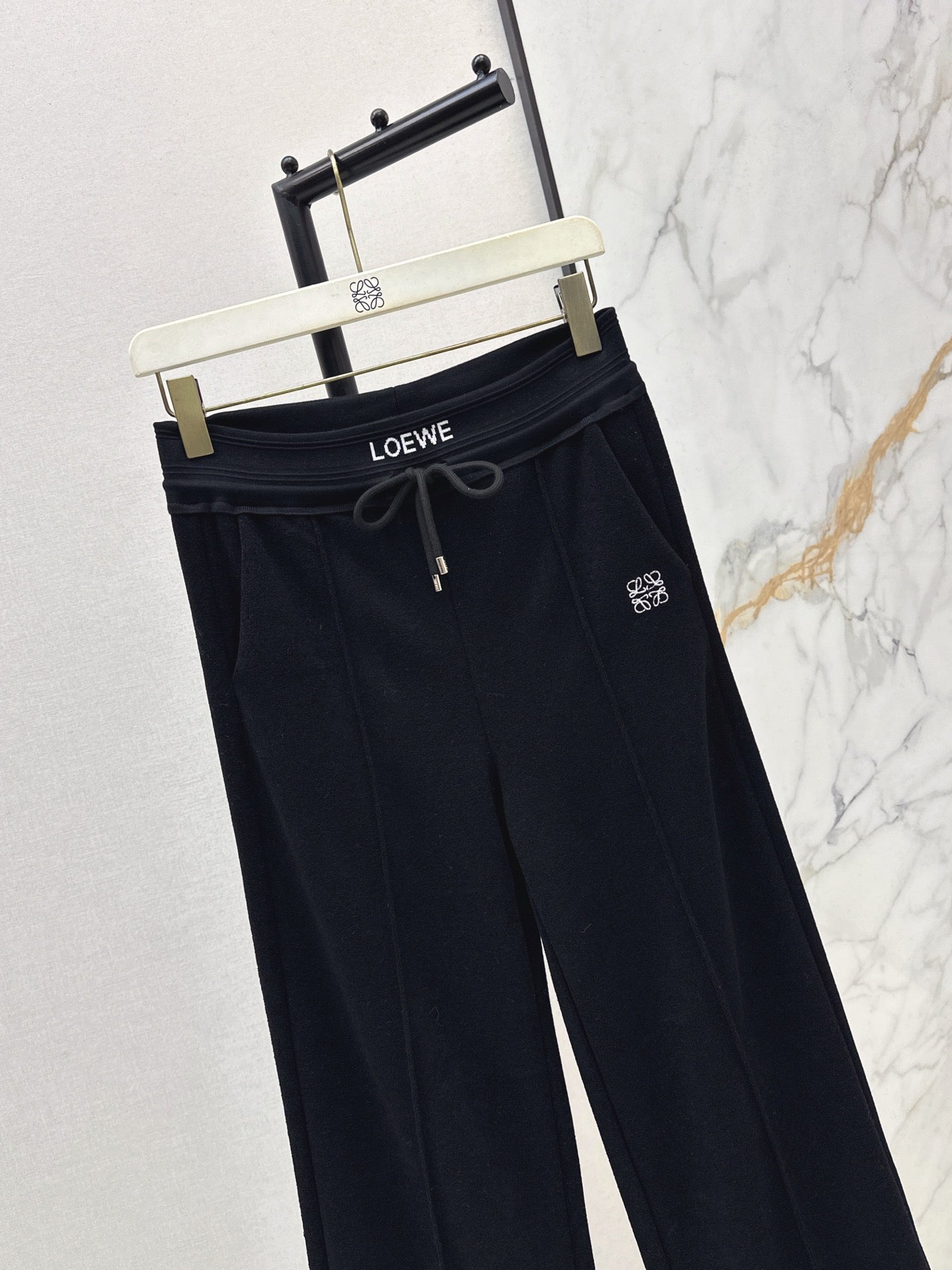 Loe NEW casual pants