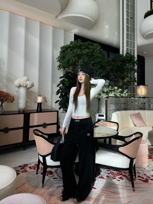 Loe NEW casual pants