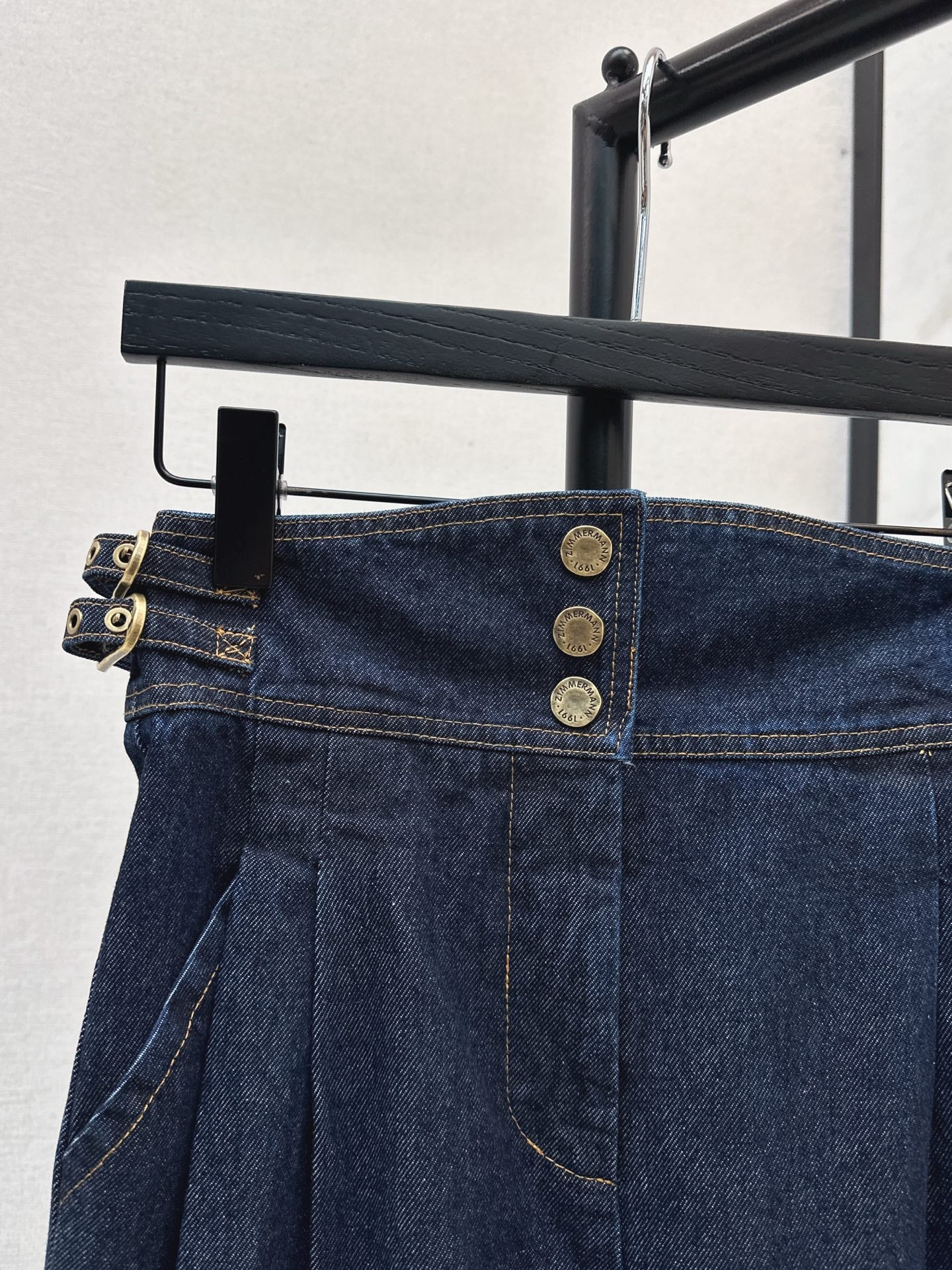 Zimm NEW wide- leg jeans