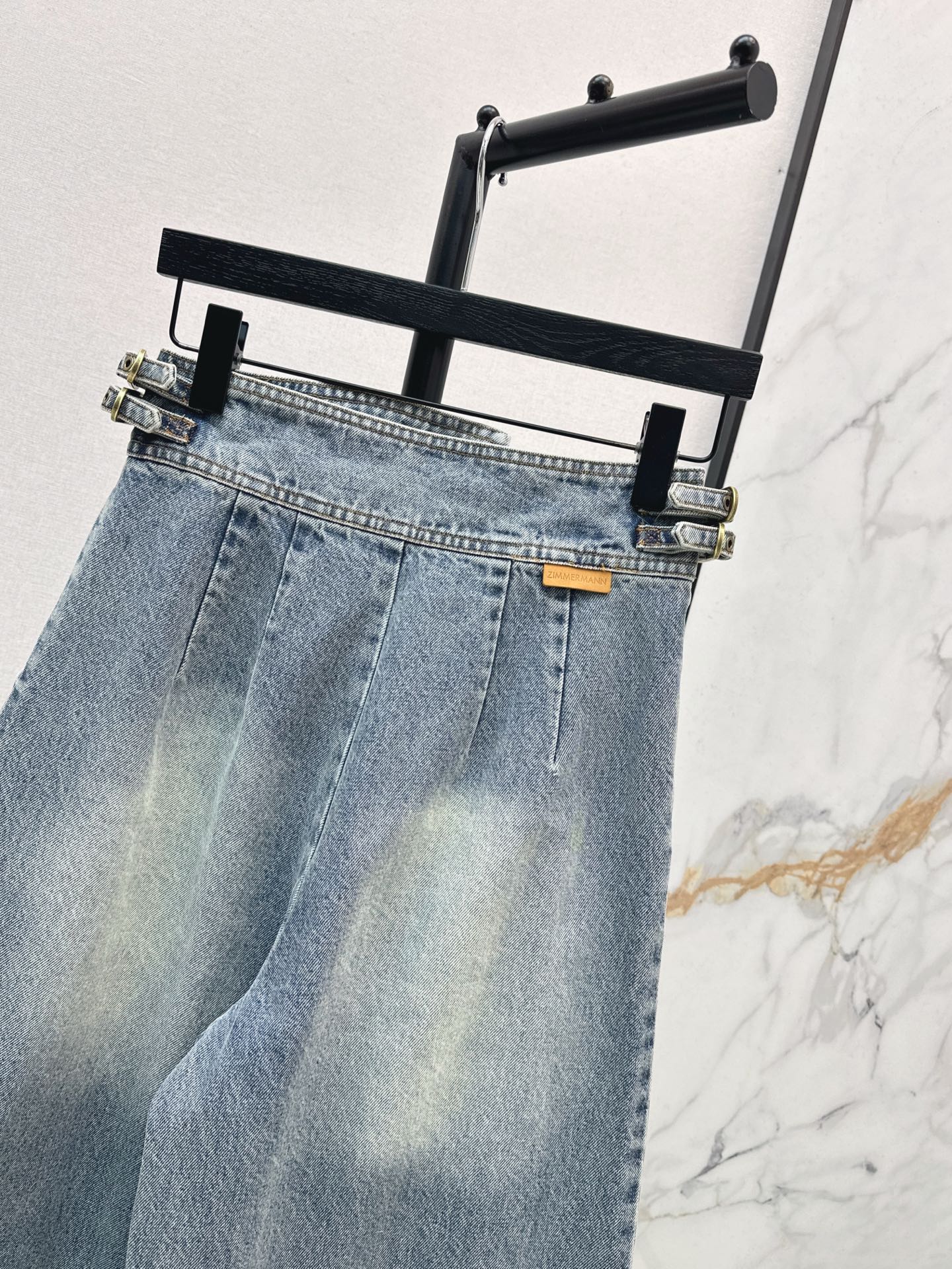 Zimm NEW wide- leg jeans