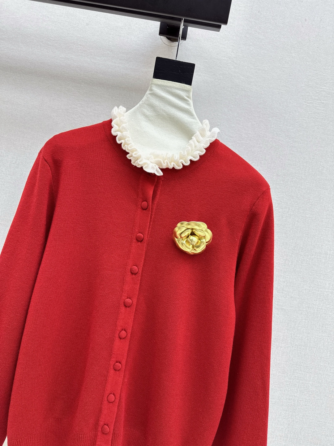 Chan NEW Knitted cardigan