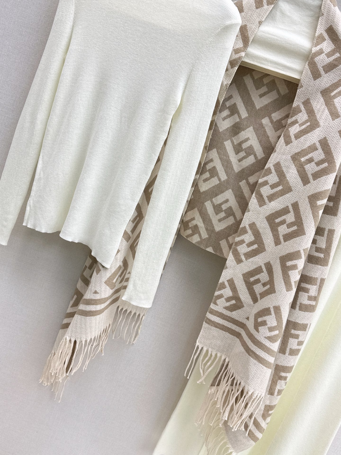 Fend NEW Knitted three-piece set