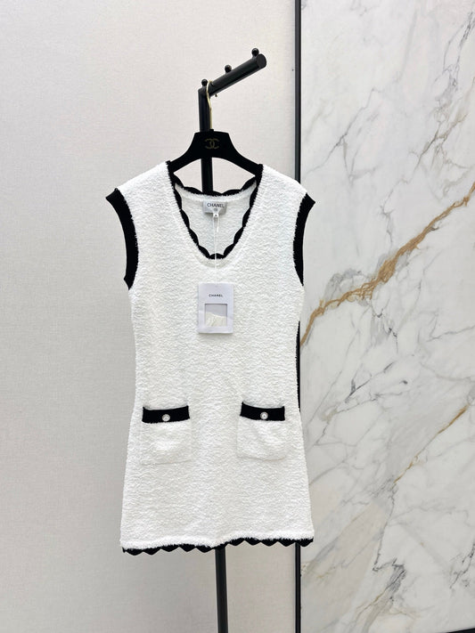 Chan NEW Knitted dress
