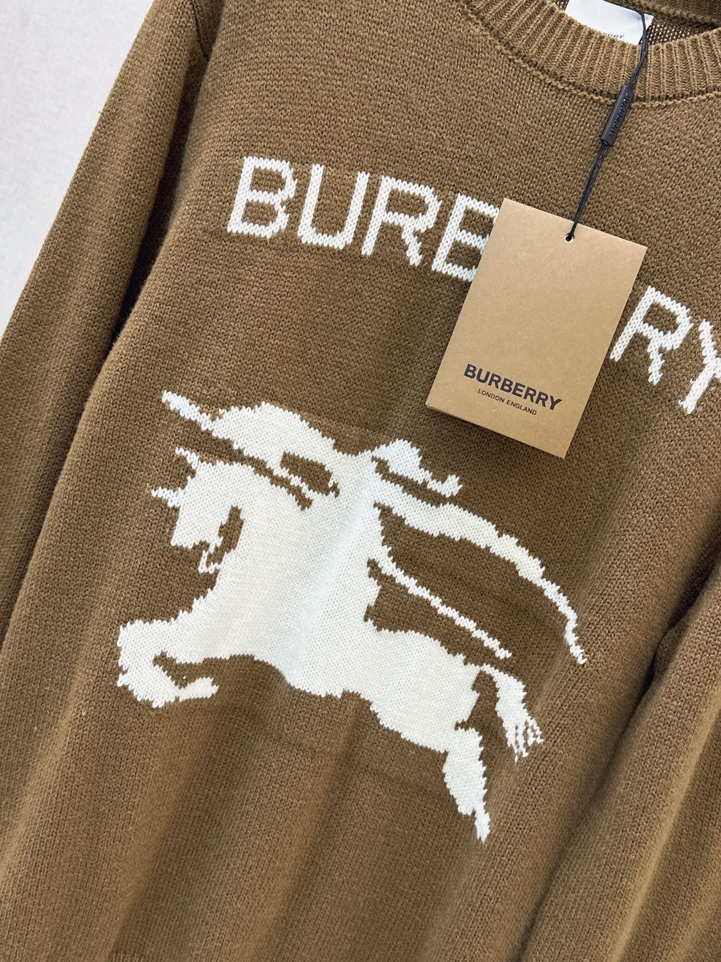 Bur NEW Wool sweater