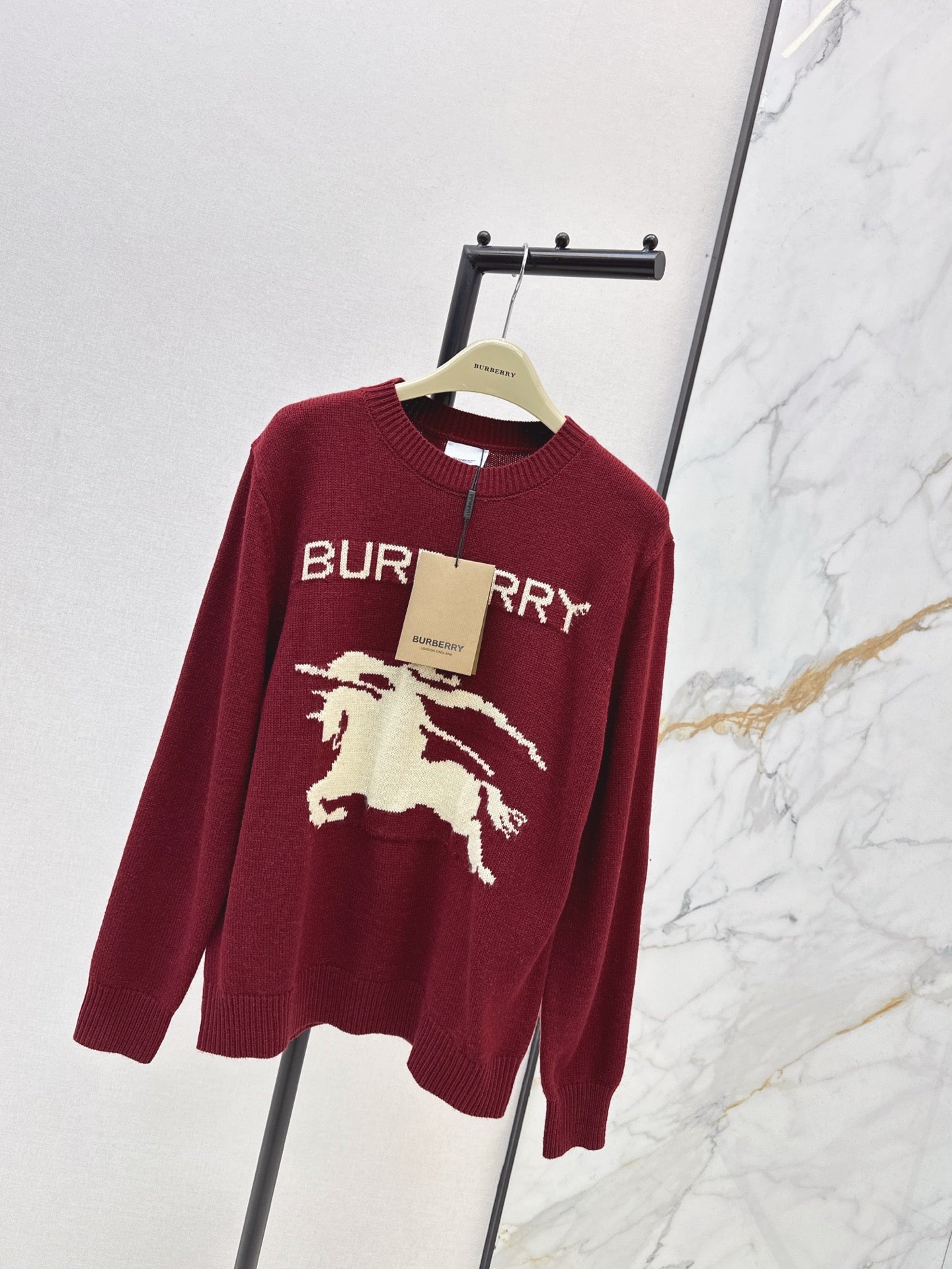 Bur NEW Wool sweater