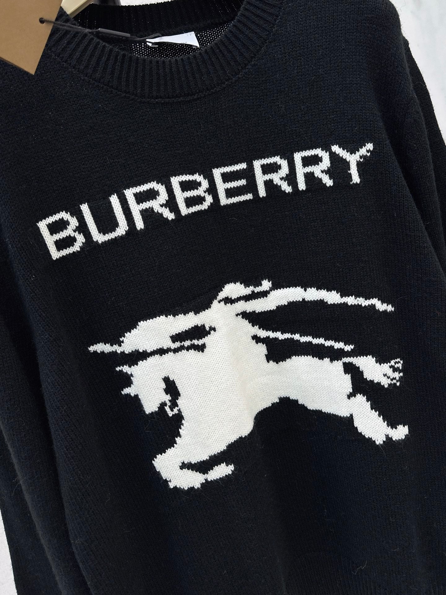 Bur NEW Wool sweater