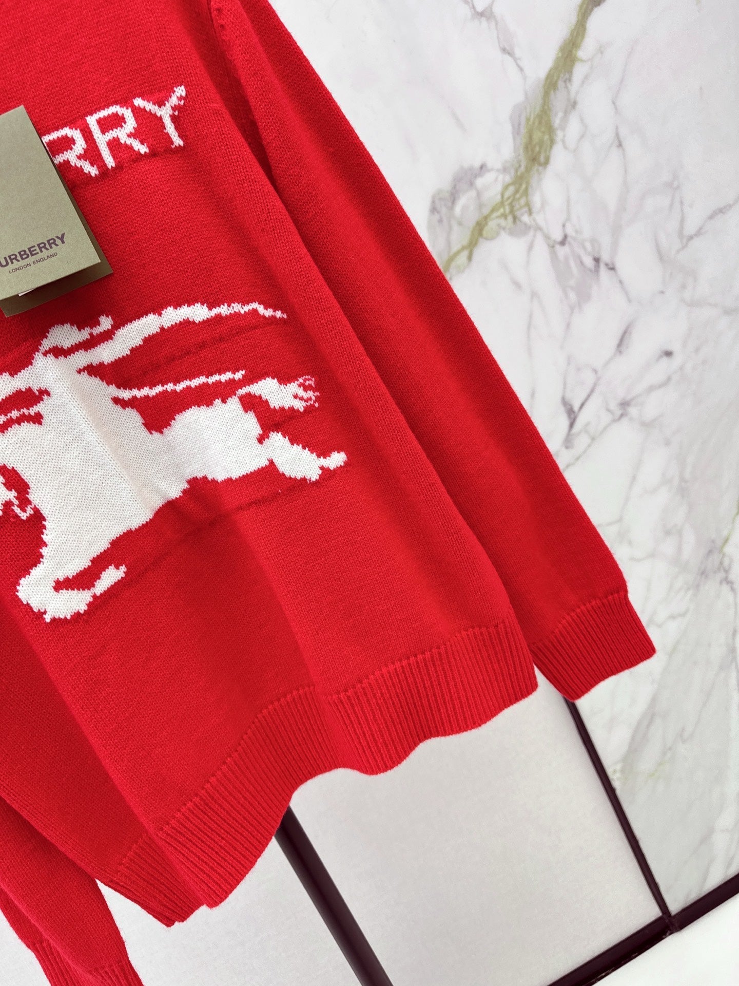 Bur NEW Wool sweater