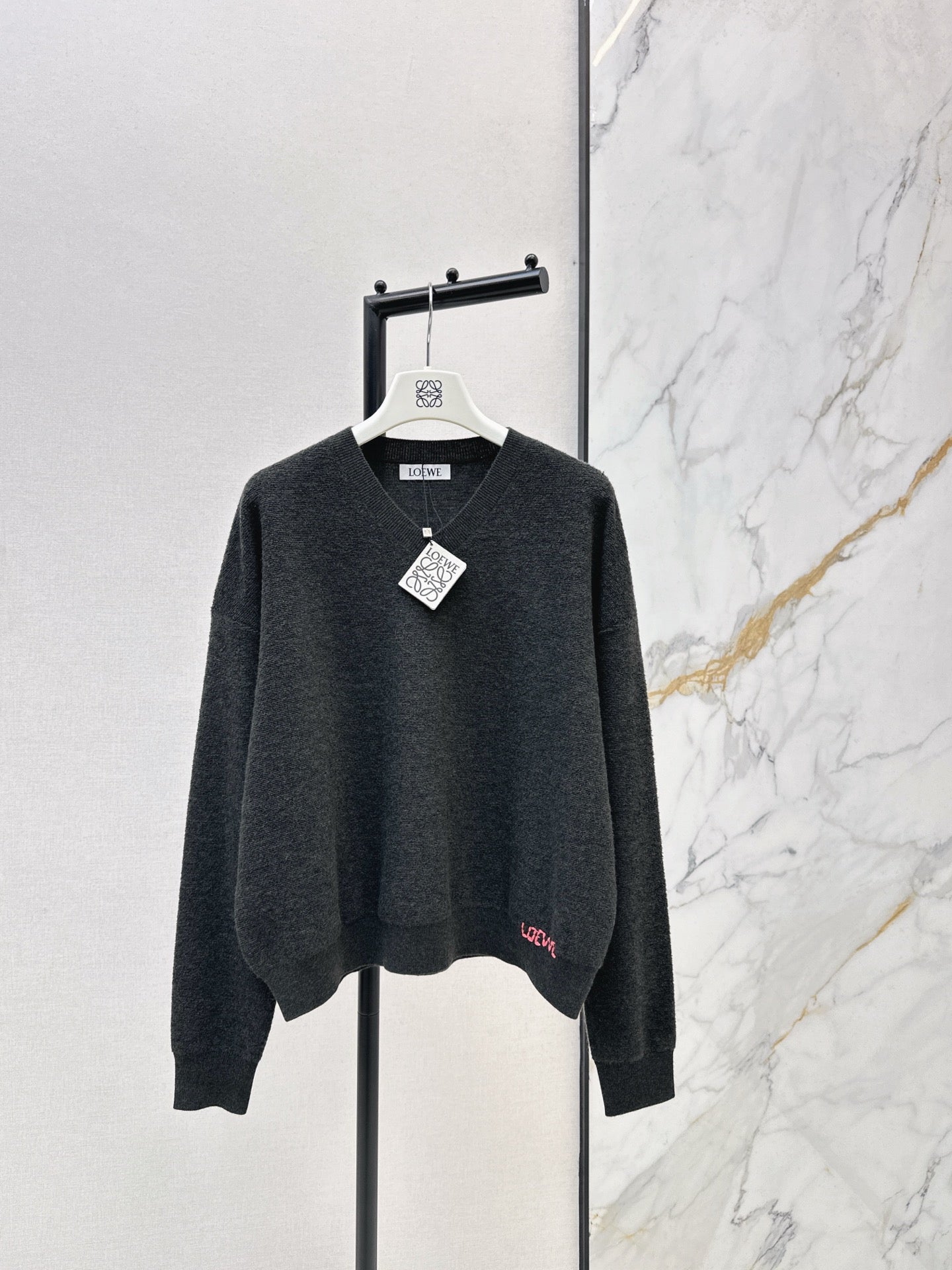 Loe NEW Wool sweater