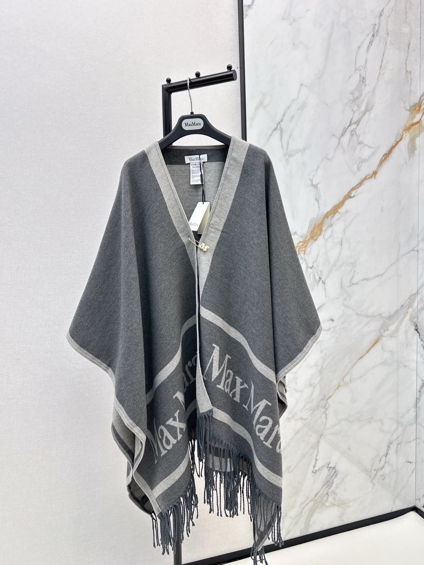 Max NEW Jacquard cape coat