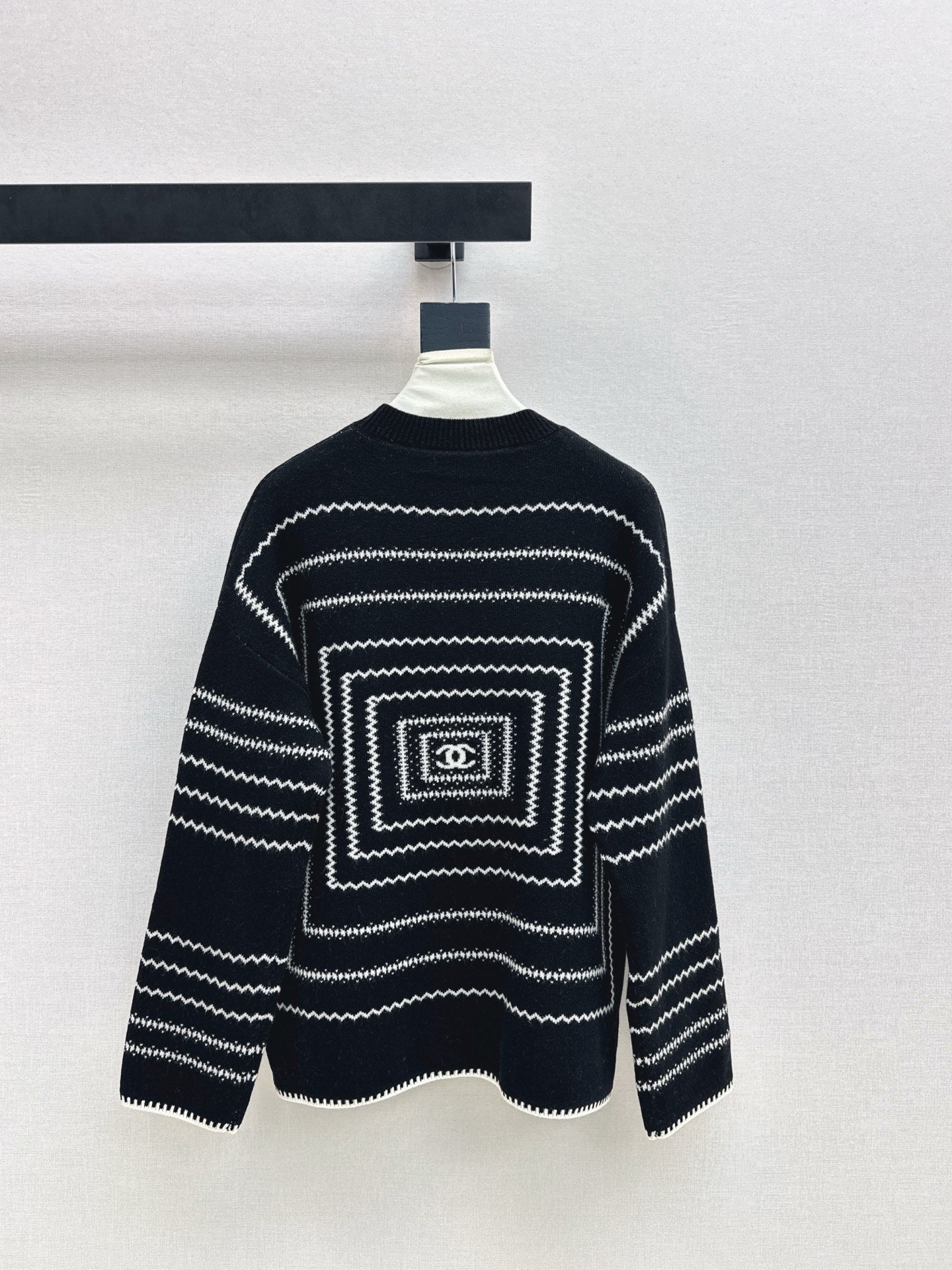 Chan NEW Jacquard sweater
